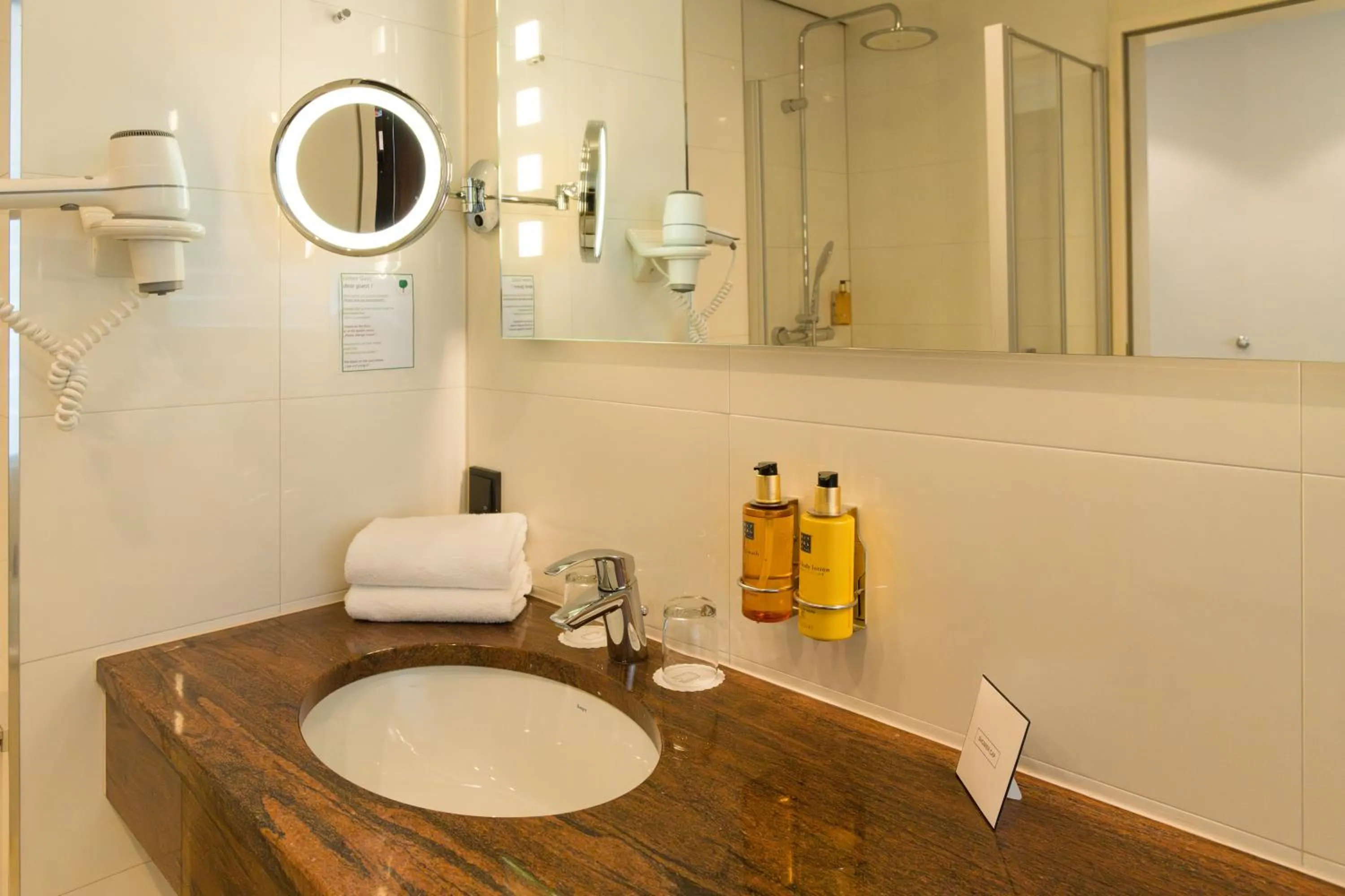 towels in Hotel Schopenhauer Hof