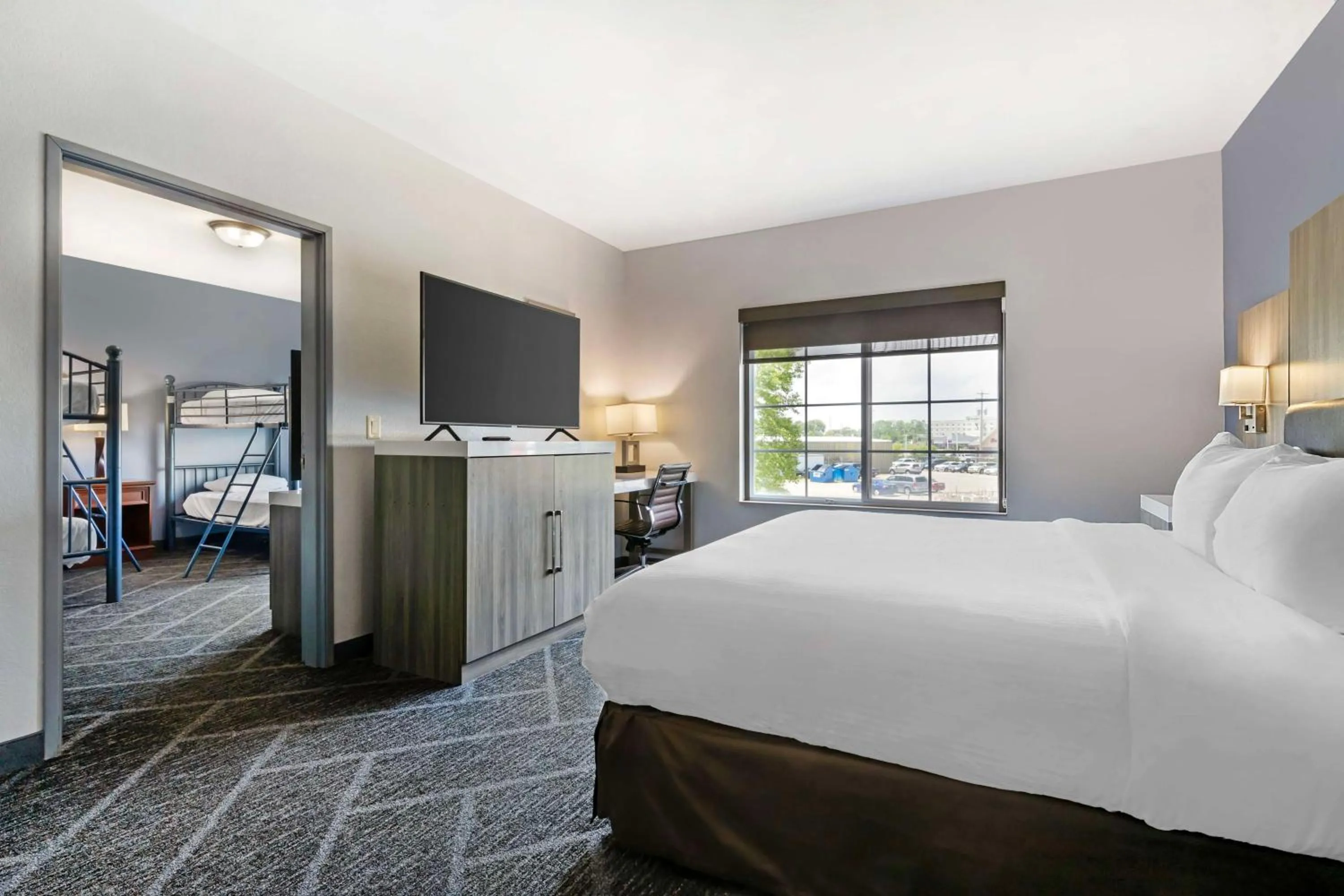 Bedroom, Bed in Best Western Plus Appleton Airport Mall Hotel