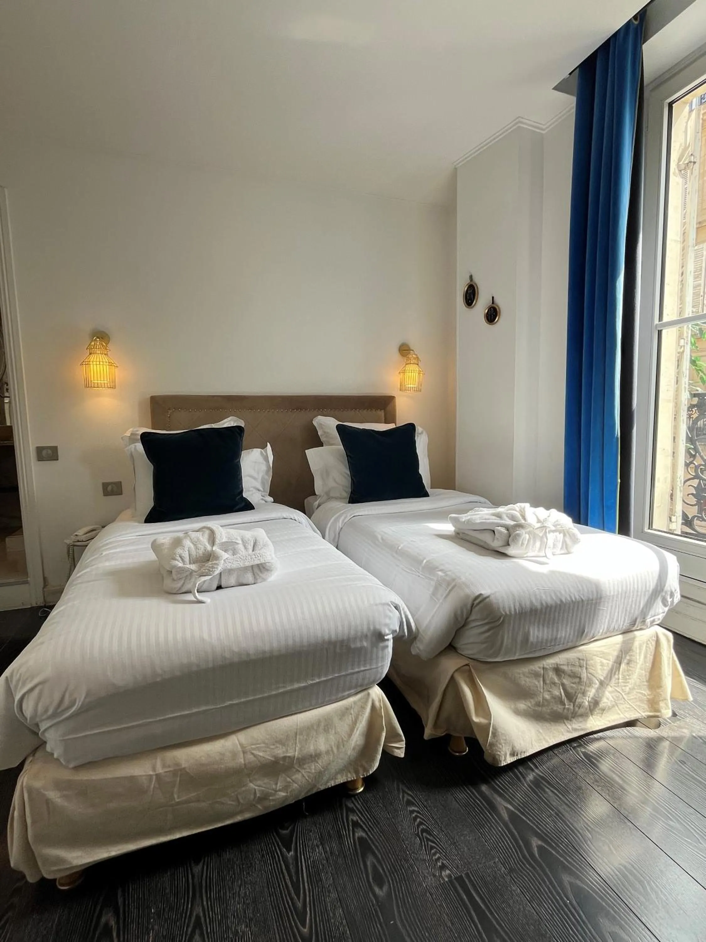 Bed in Hotel Cluny Square