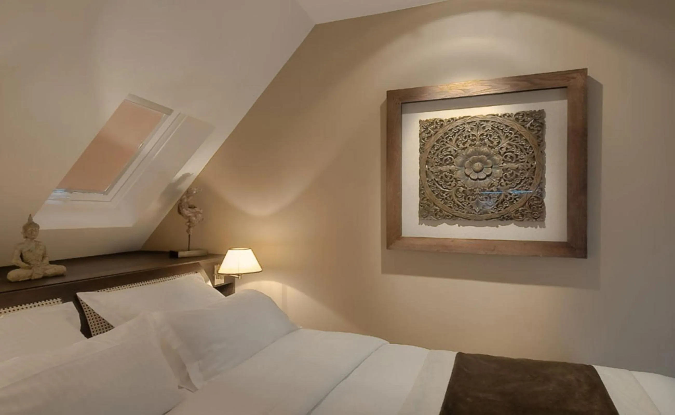 Bed in Hotel Cluny Square