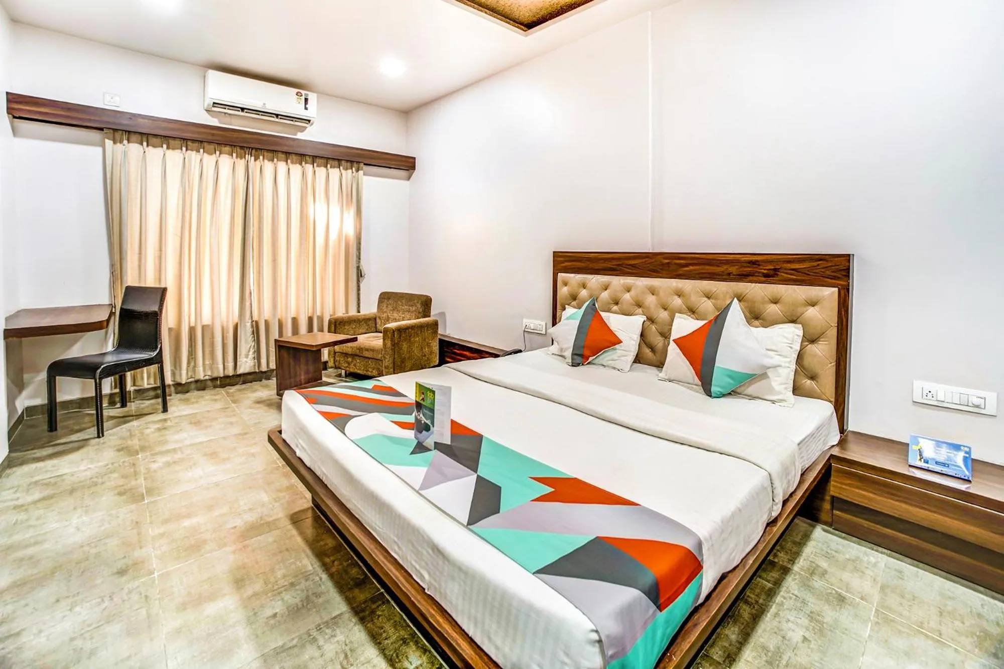 Bed in FabHotel Global Inn - Nr Sanjeevani Children's Hospital