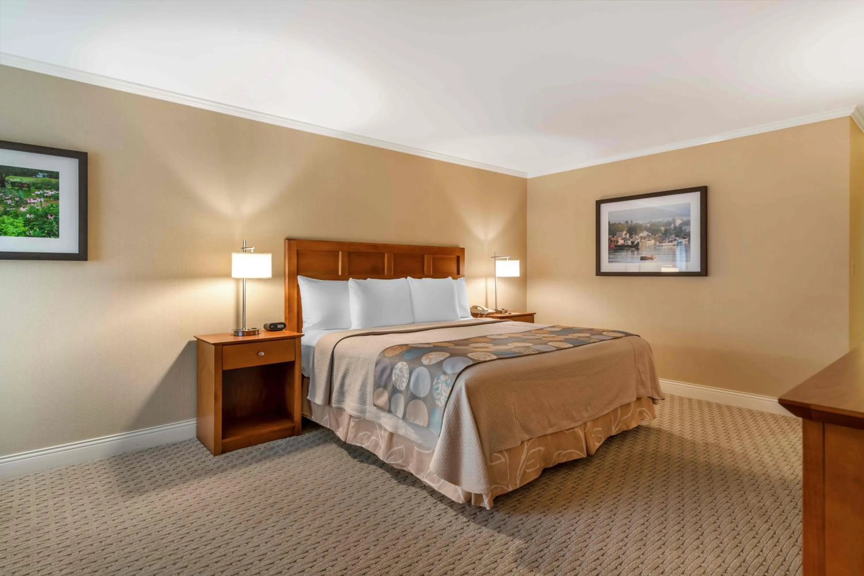 Bed in Gorges Grant Hotel