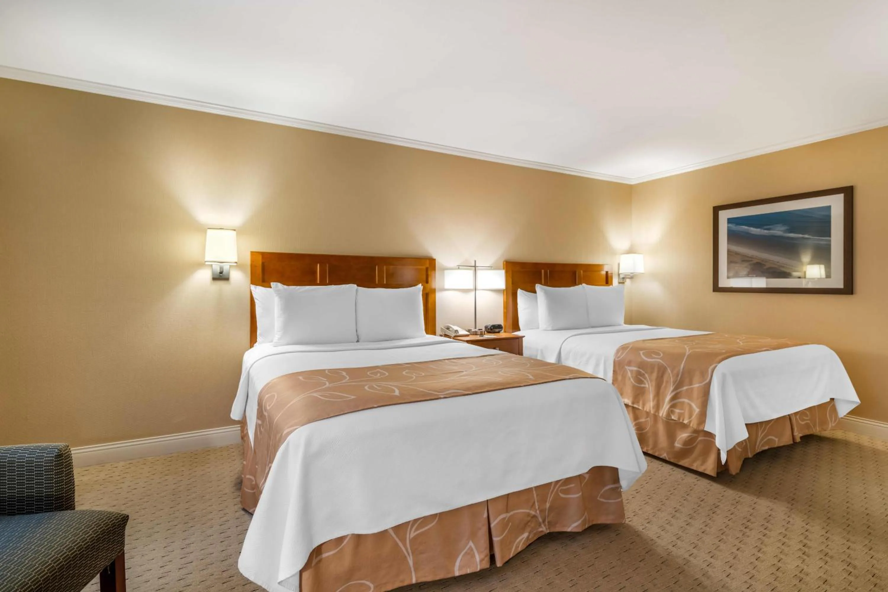 Bed in Gorges Grant Hotel