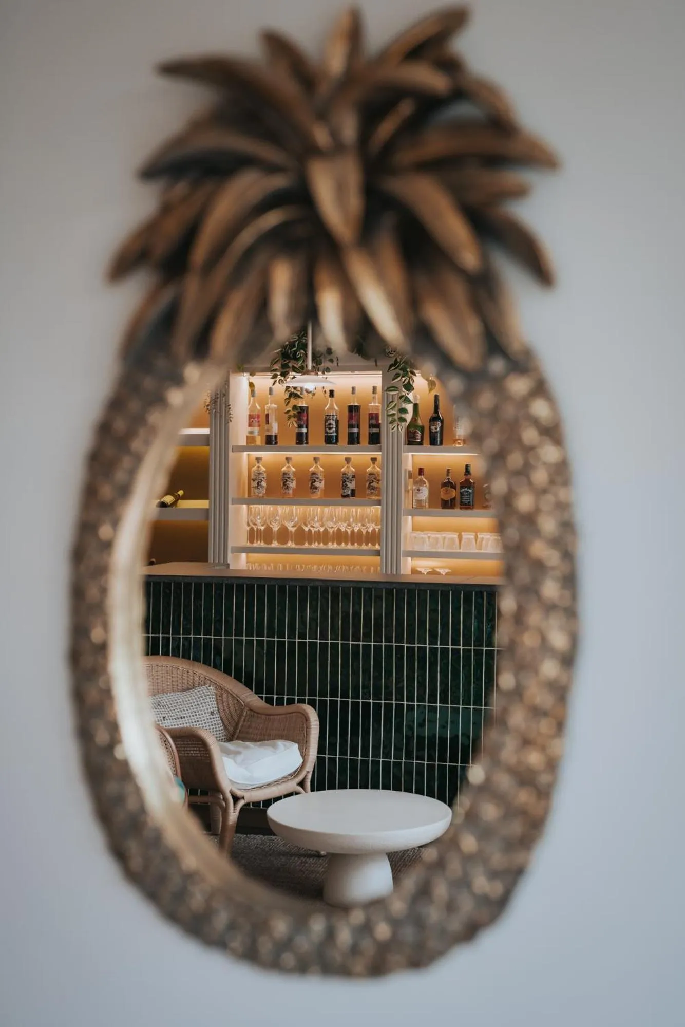 Lounge or bar in Hôtel Henry II Beaune Centre