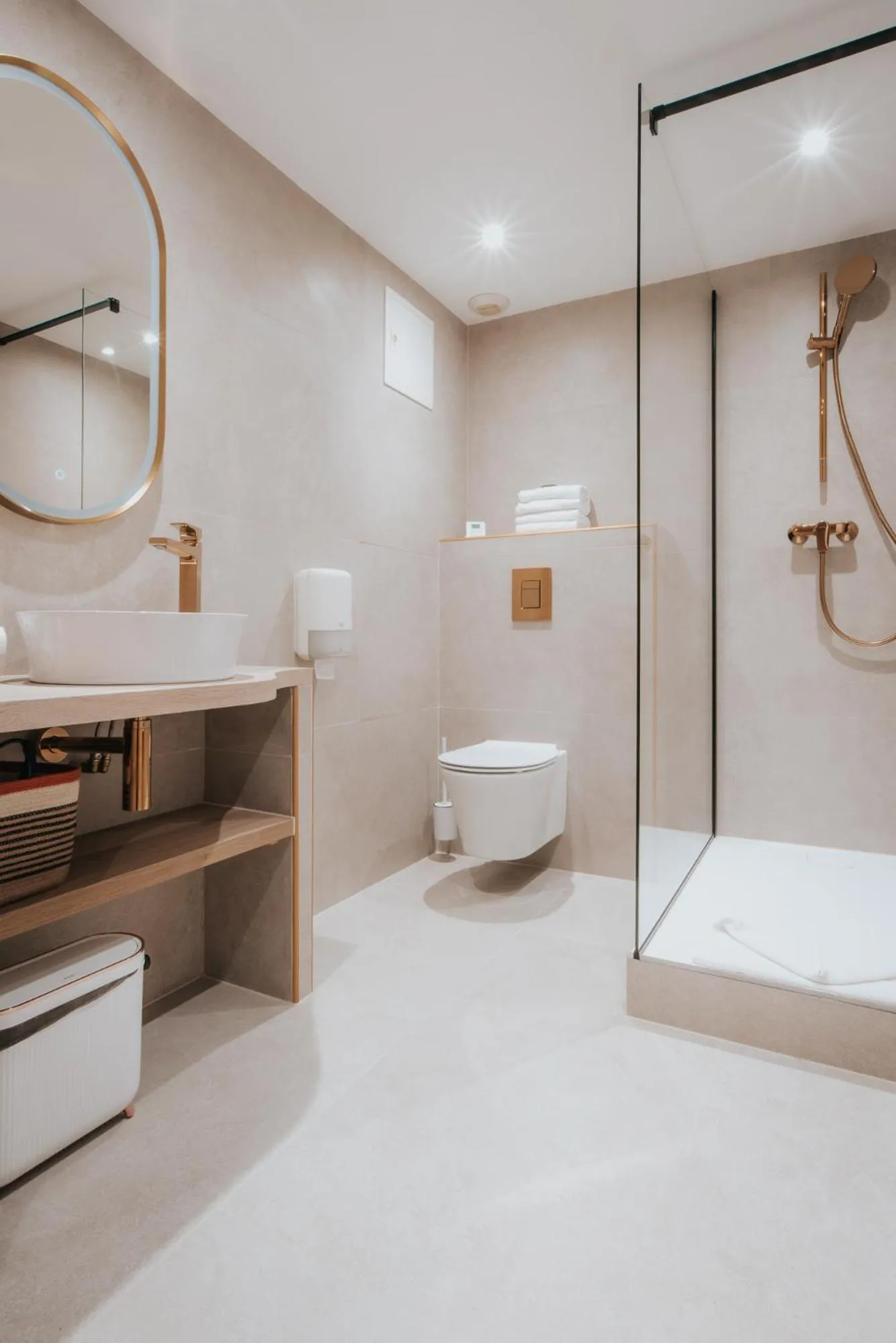 Property building in Hôtel Henry II Beaune Centre