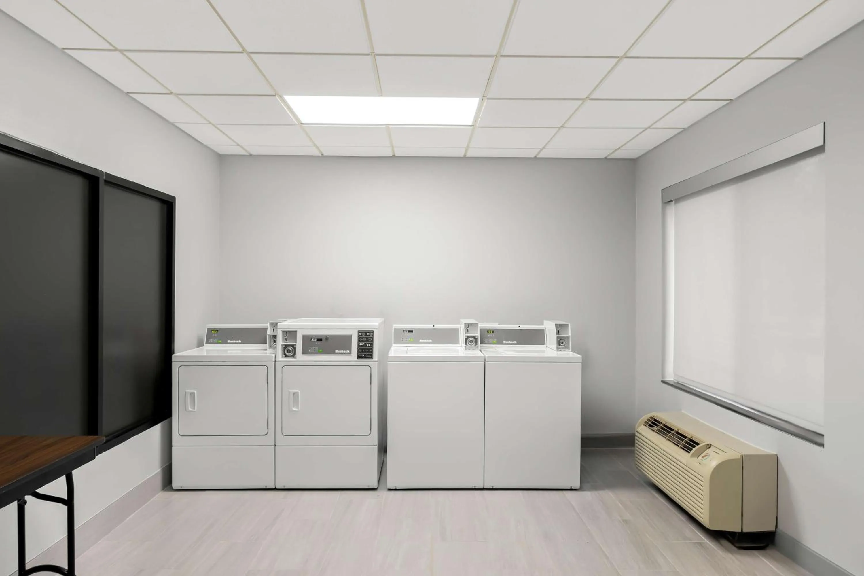 Wingate by Wyndham Tupelo