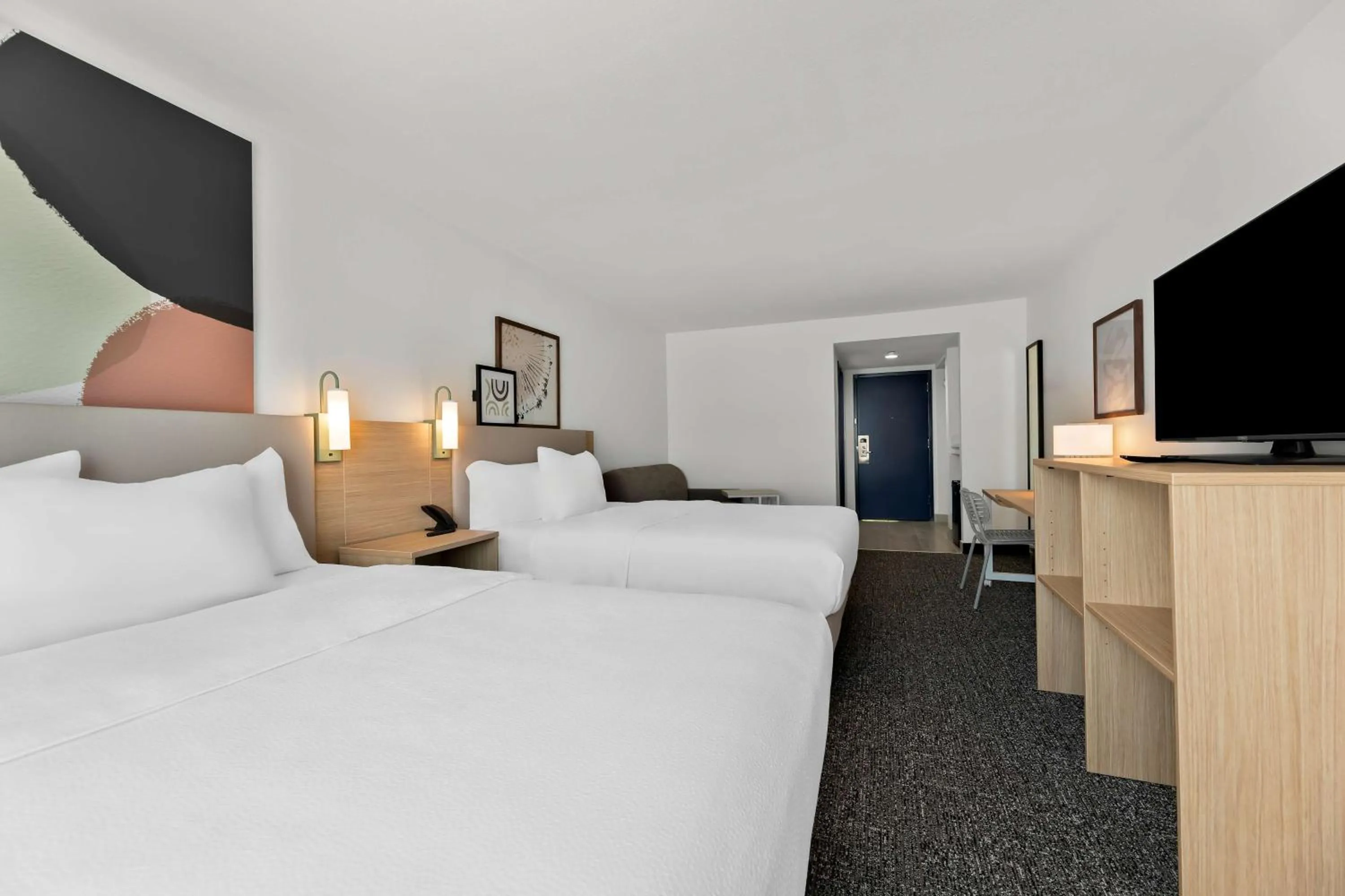 Bed in Wingate by Wyndham Tupelo