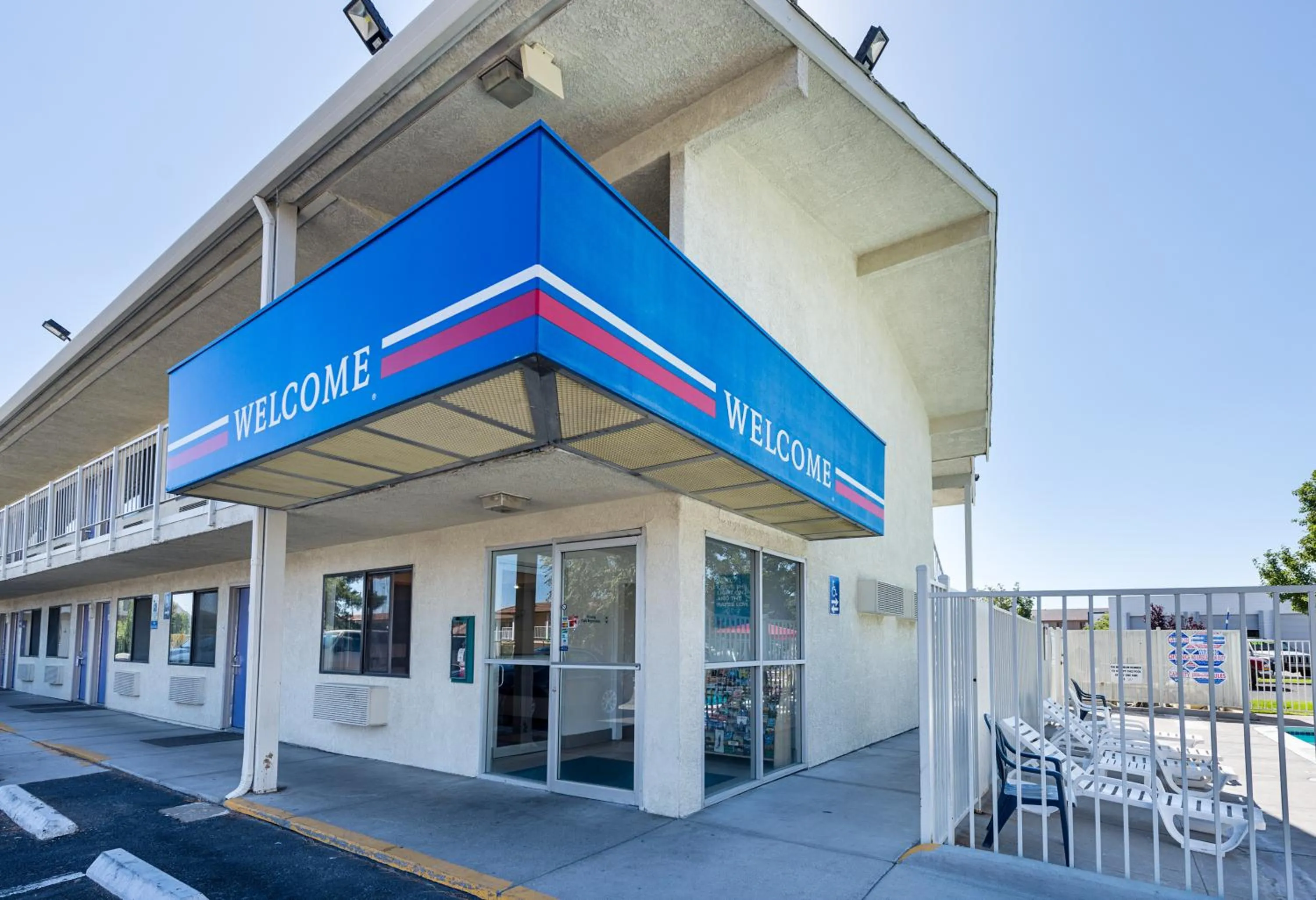 Facade/entrance in Motel 6-Carson City, NV