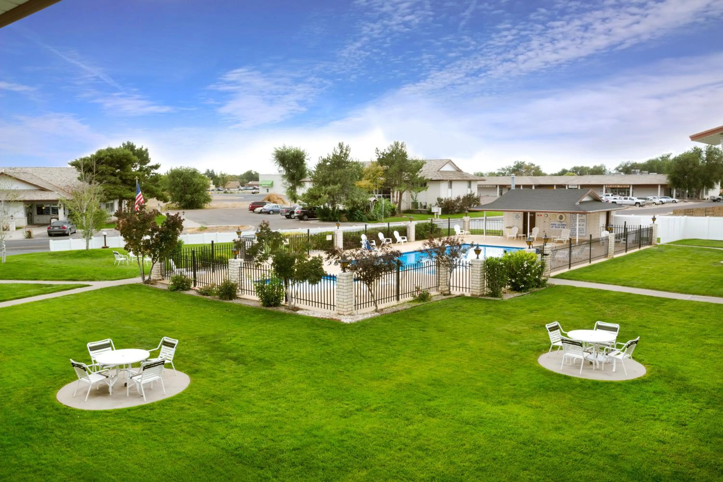 Swimming pool in Days Inn by Wyndham Delta