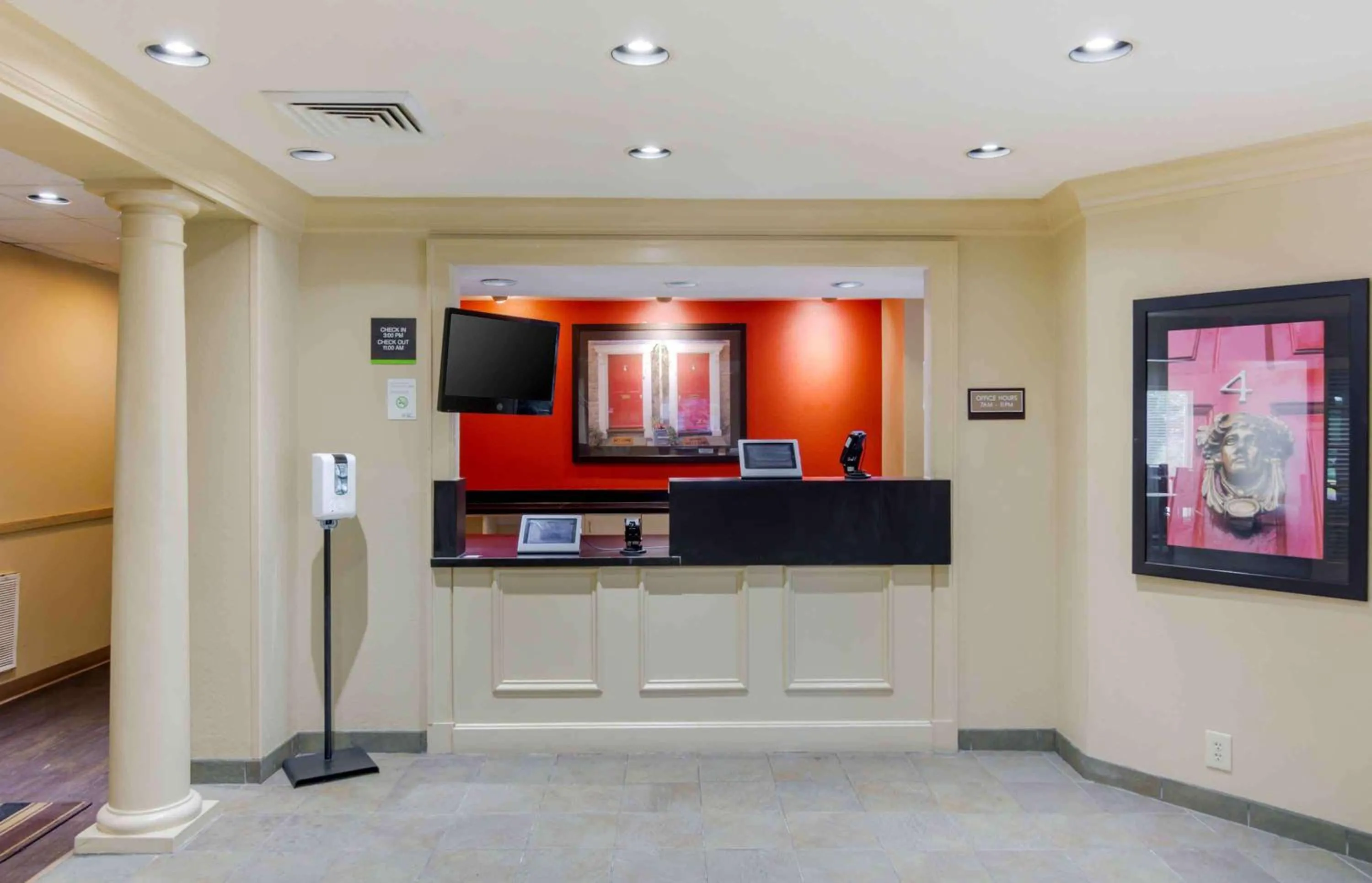 Lobby or reception in Extended Stay America Suites - Richmond - W Broad Street - Glenside - North