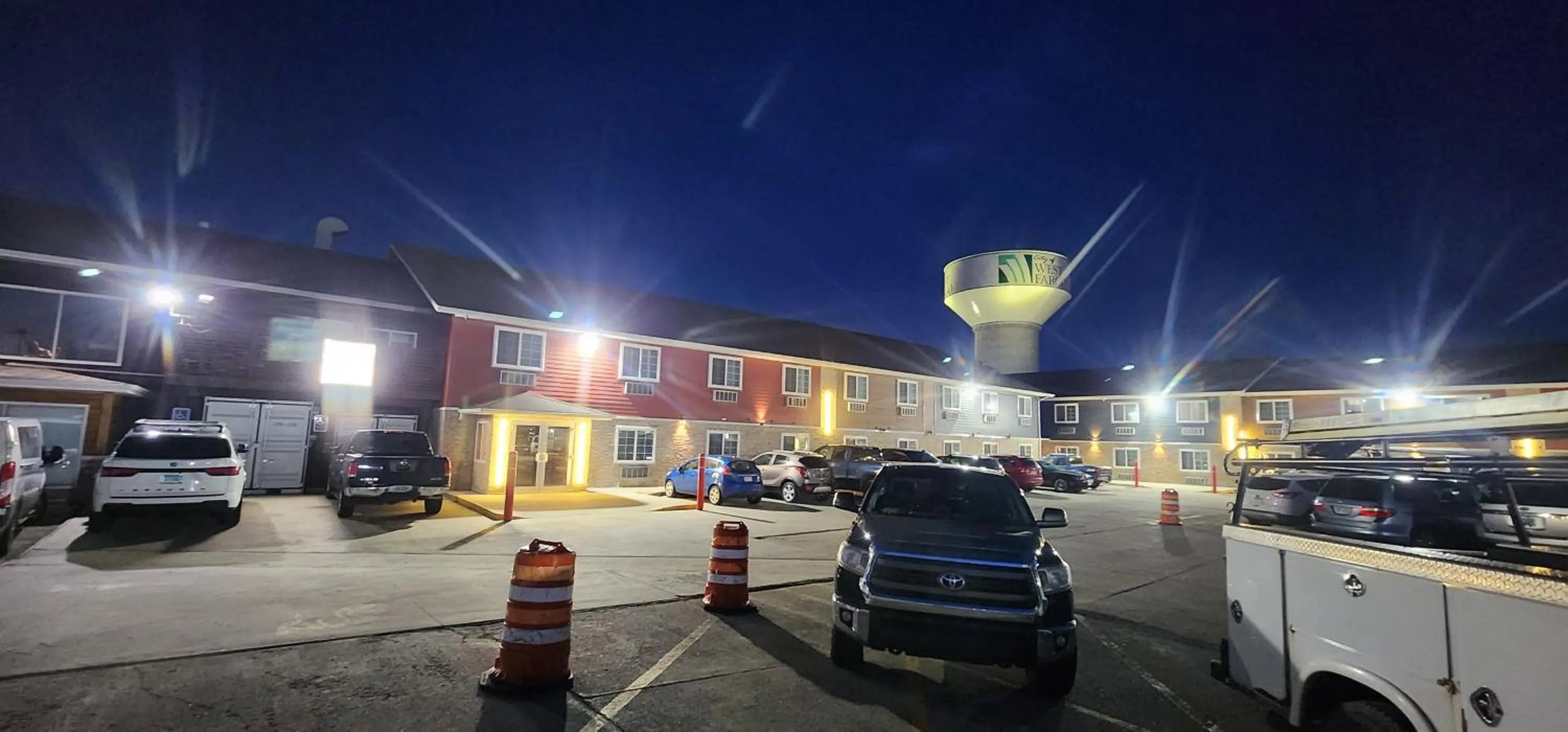 Rodeway Inn West Fargo Main Ave