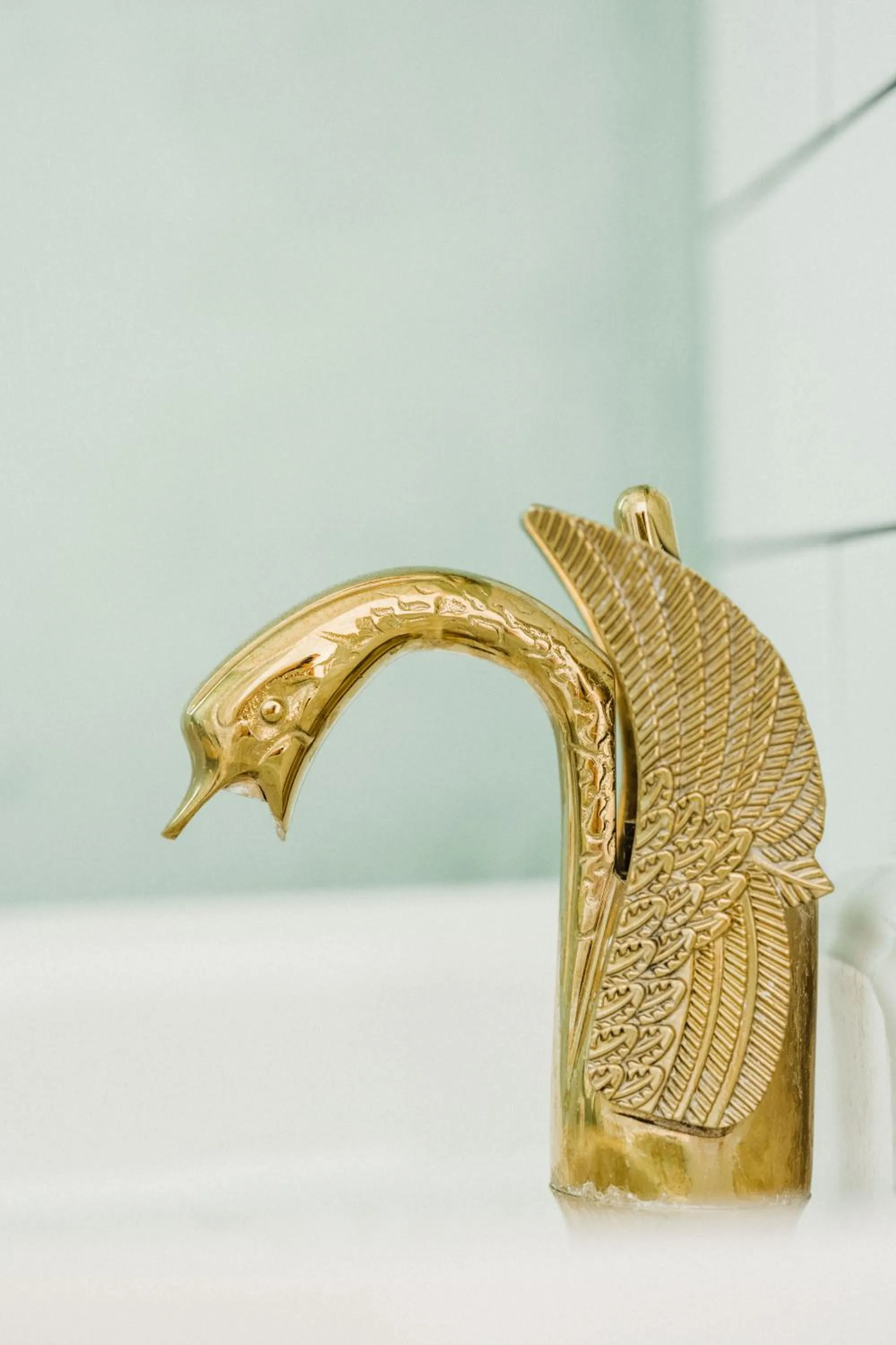 Bathroom in The Crooked Swan