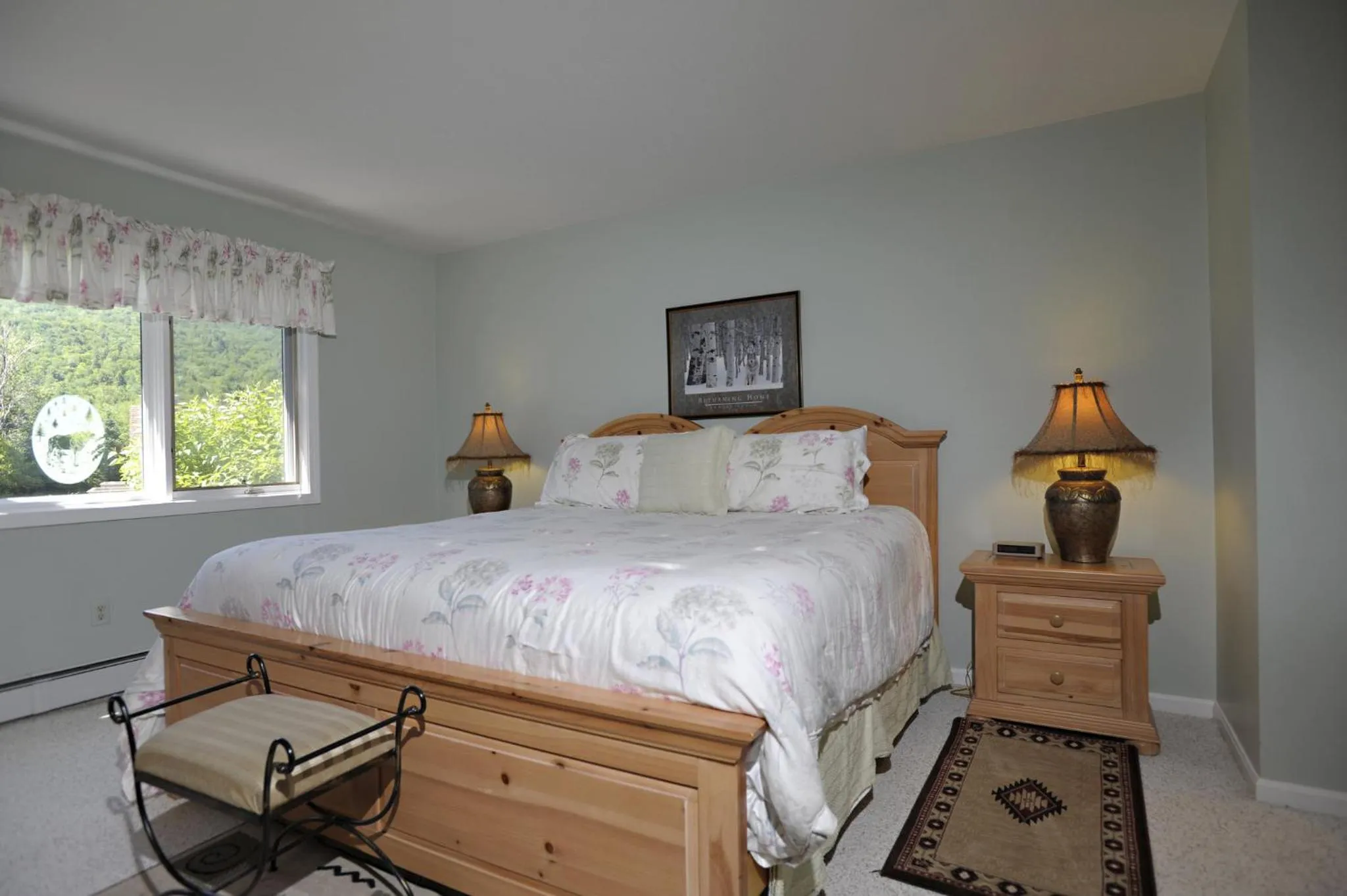 Photo of the whole room, Bed in The Townhomes at Bretton Woods