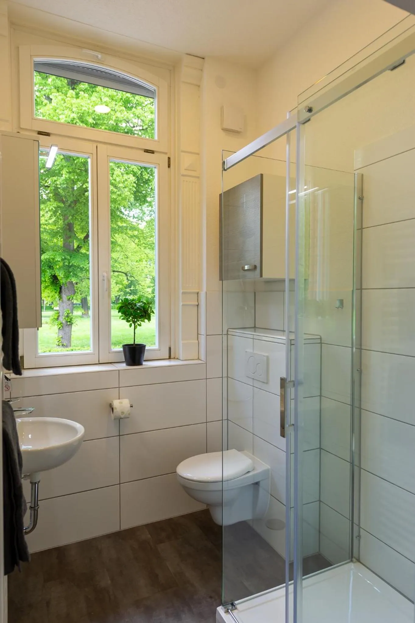 Shower in Appartment Stadtgarten