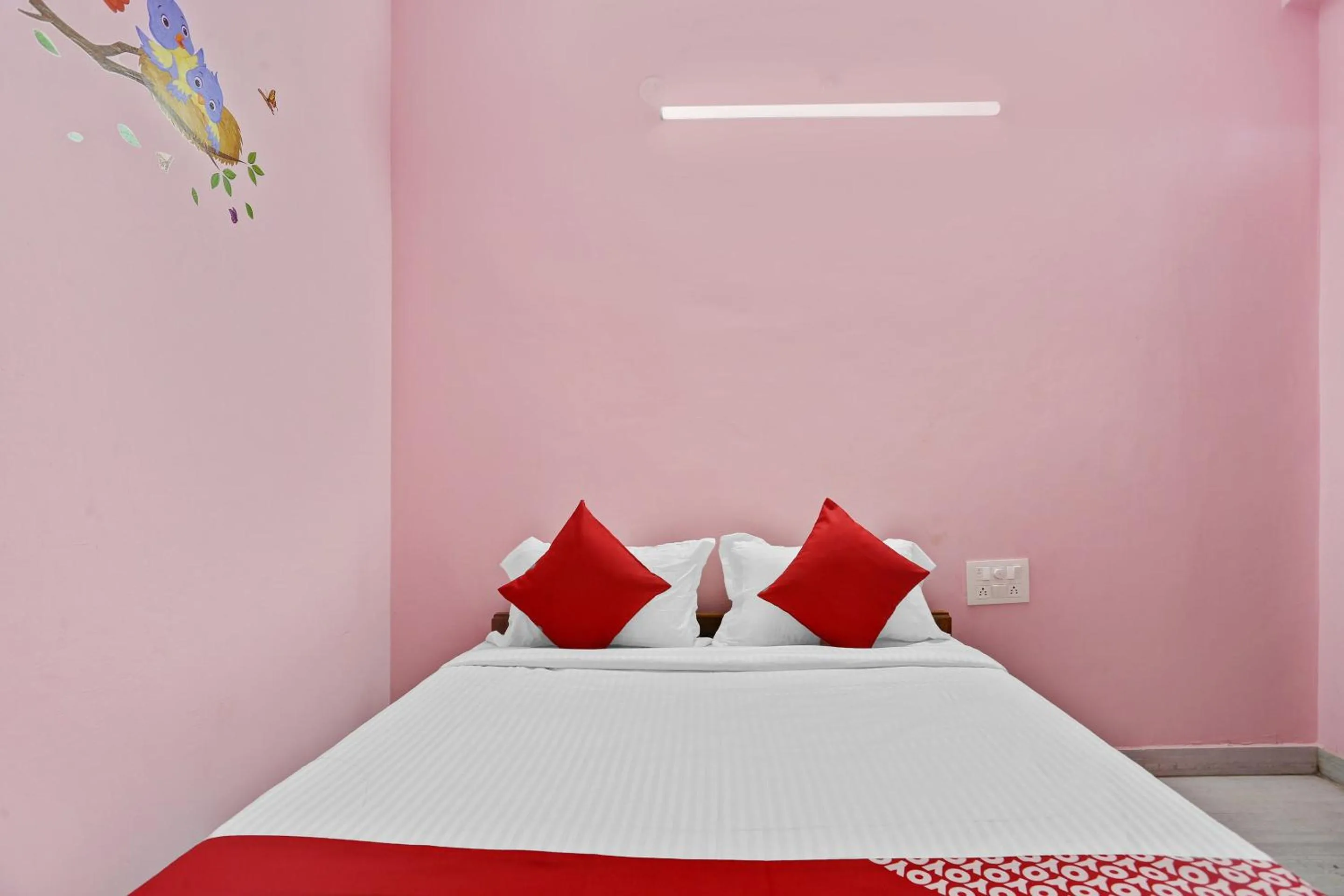 Bedroom, Bed in Hotel O Happi Stay Inn