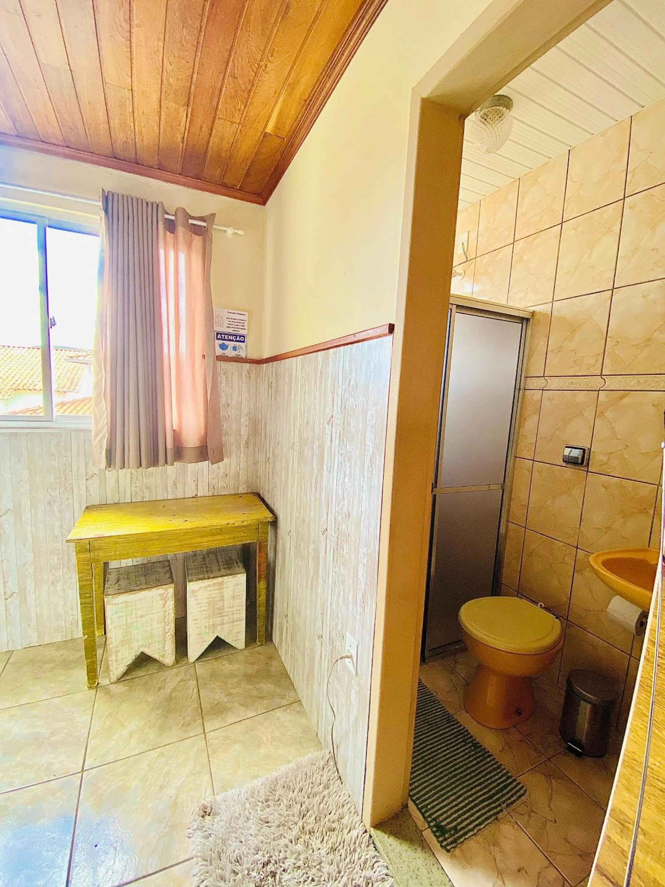 Bathroom in Hospedaria Vila Rica - 1 km do centro histórico