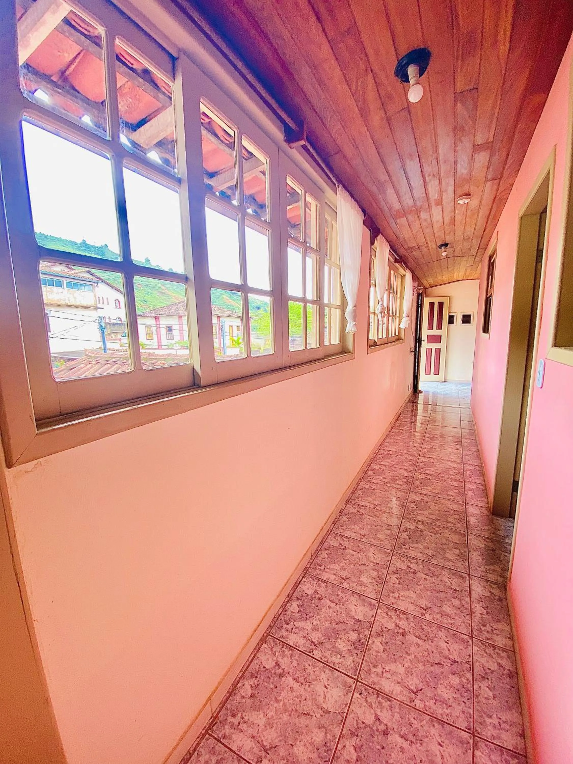 Mountain view in Hospedaria Vila Rica - 1 km do centro histórico