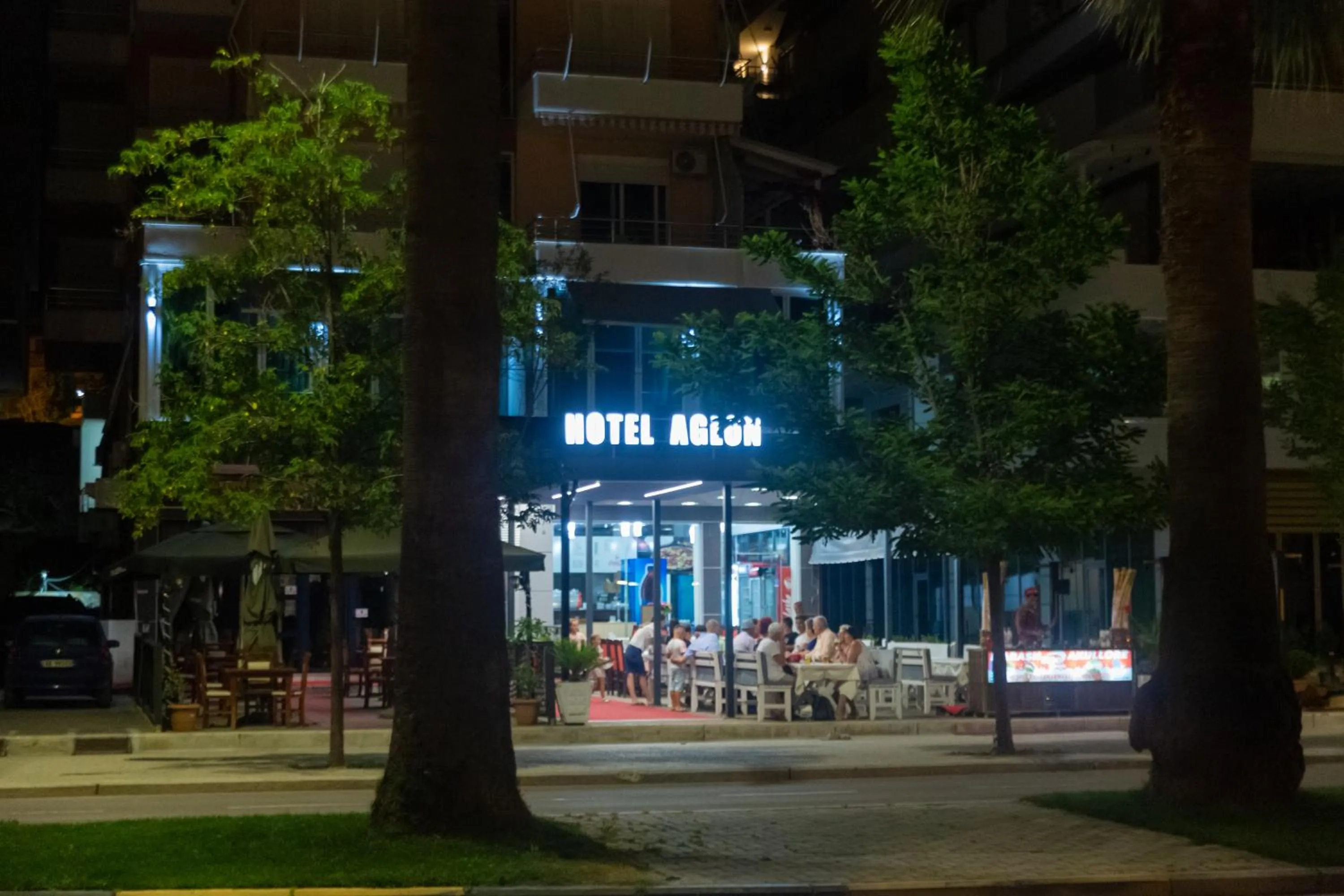 Hotel Aglon