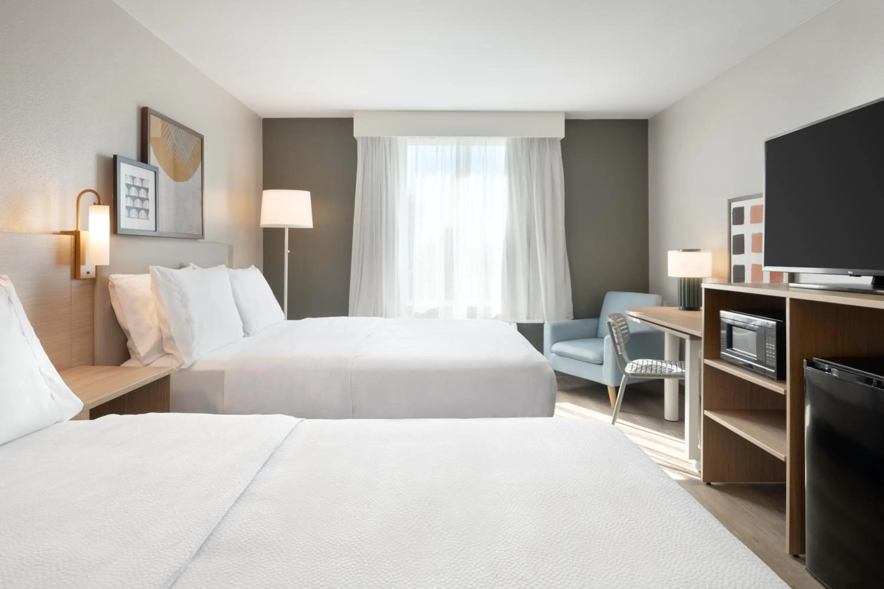 Bedroom, Bed in Spark by Hilton Destin