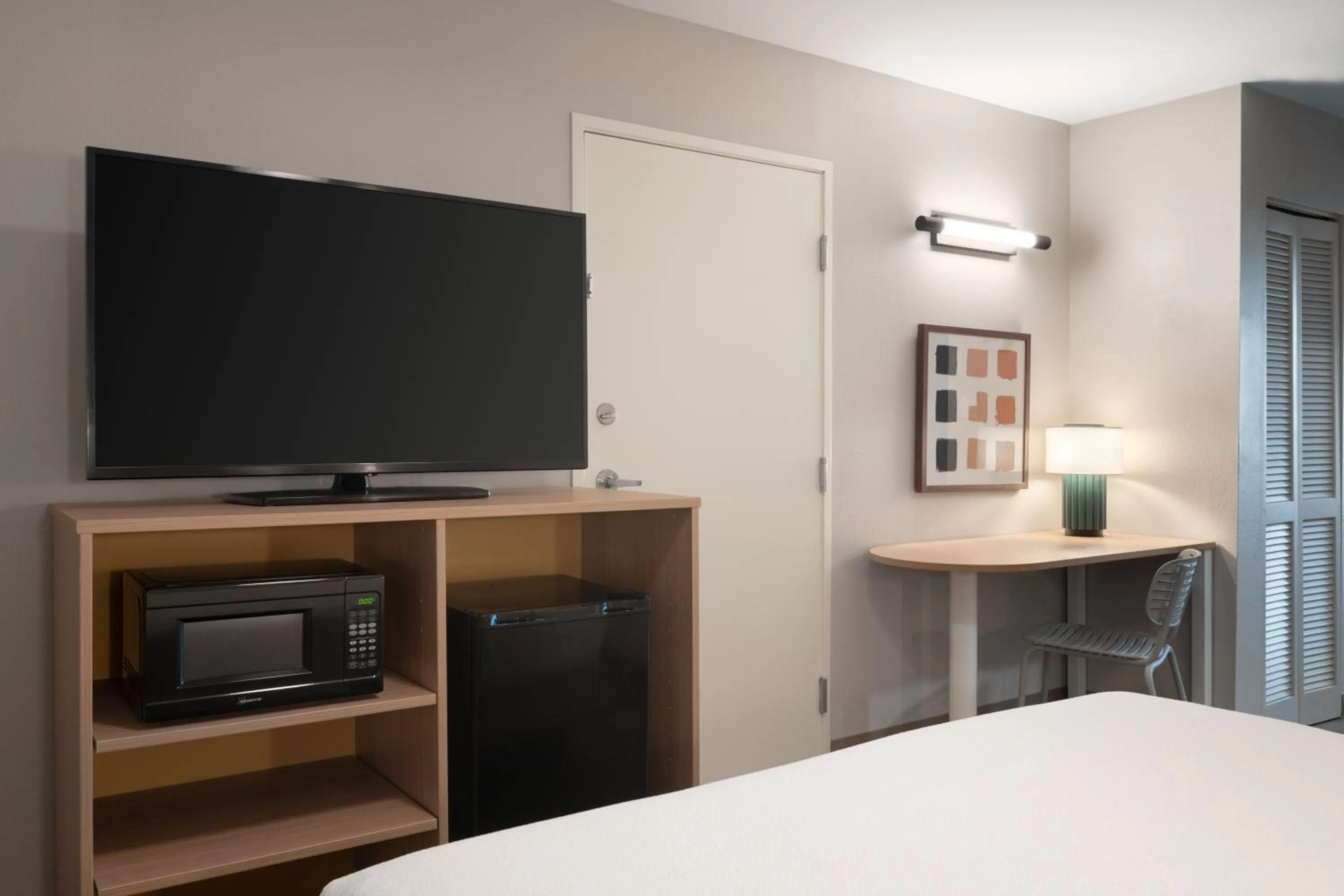 Bedroom, Bed in Spark by Hilton Destin