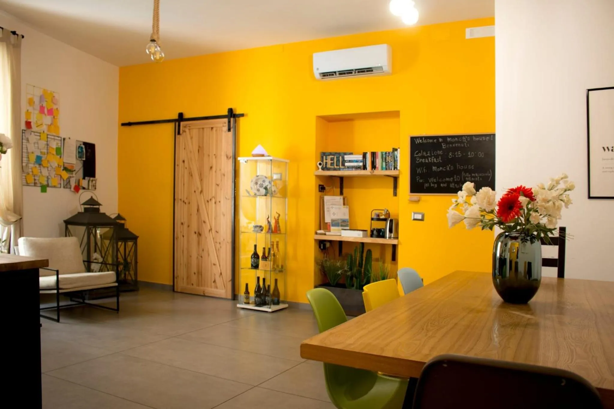 Kitchen or kitchenette in Mira Vietri