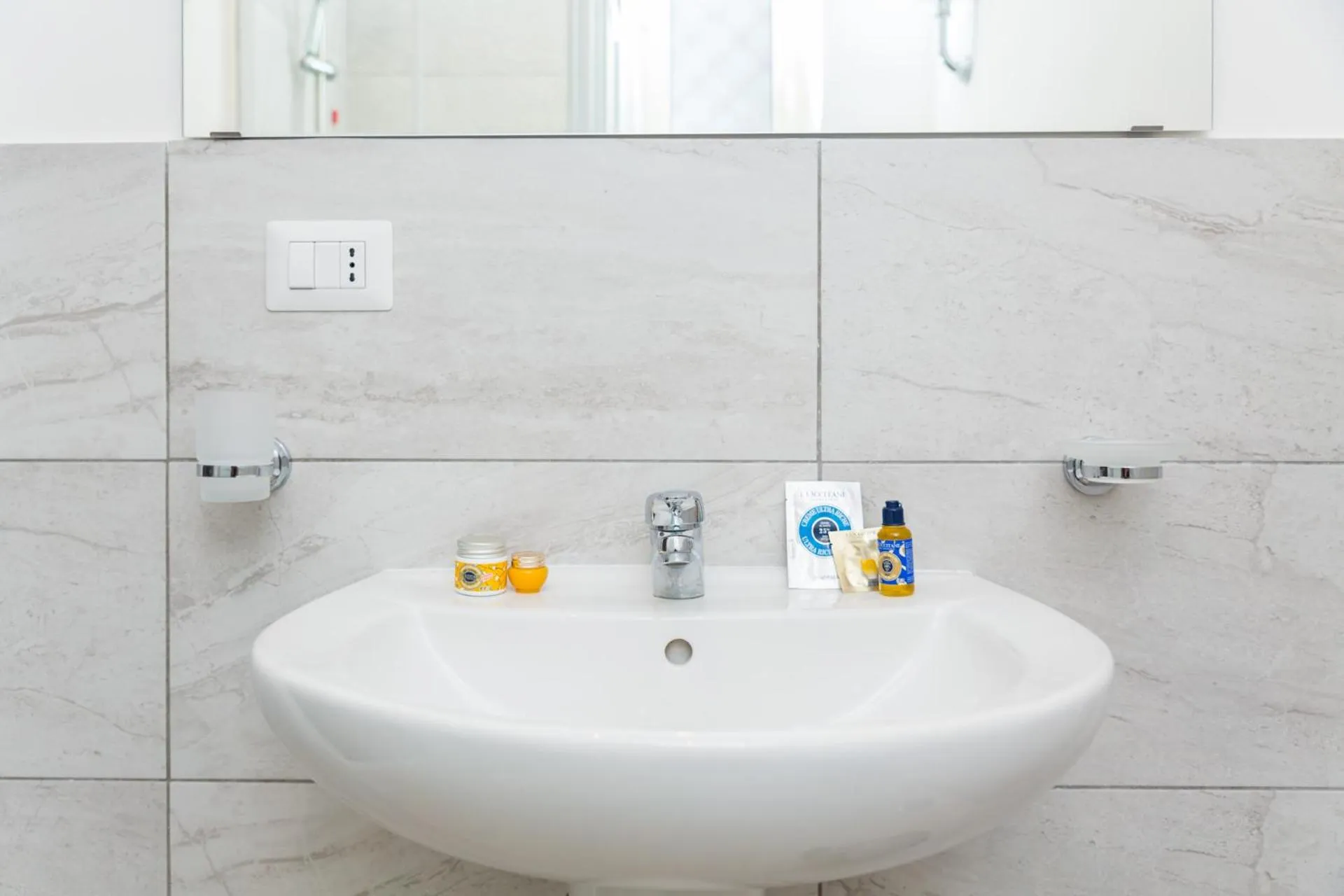 Bathroom in N'Art Suites - Napoli