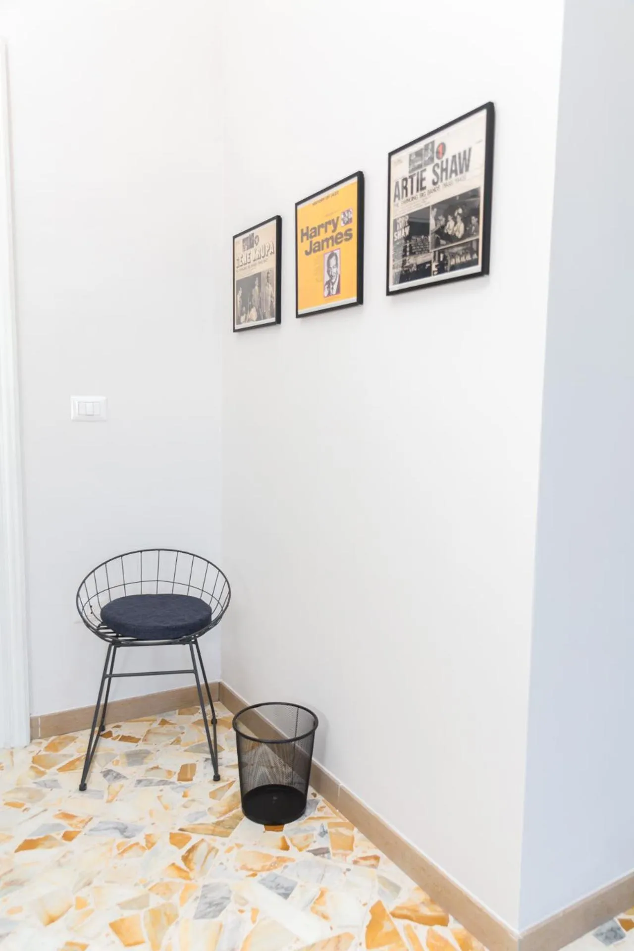 Photo of the whole room in N'Art Suites - Napoli