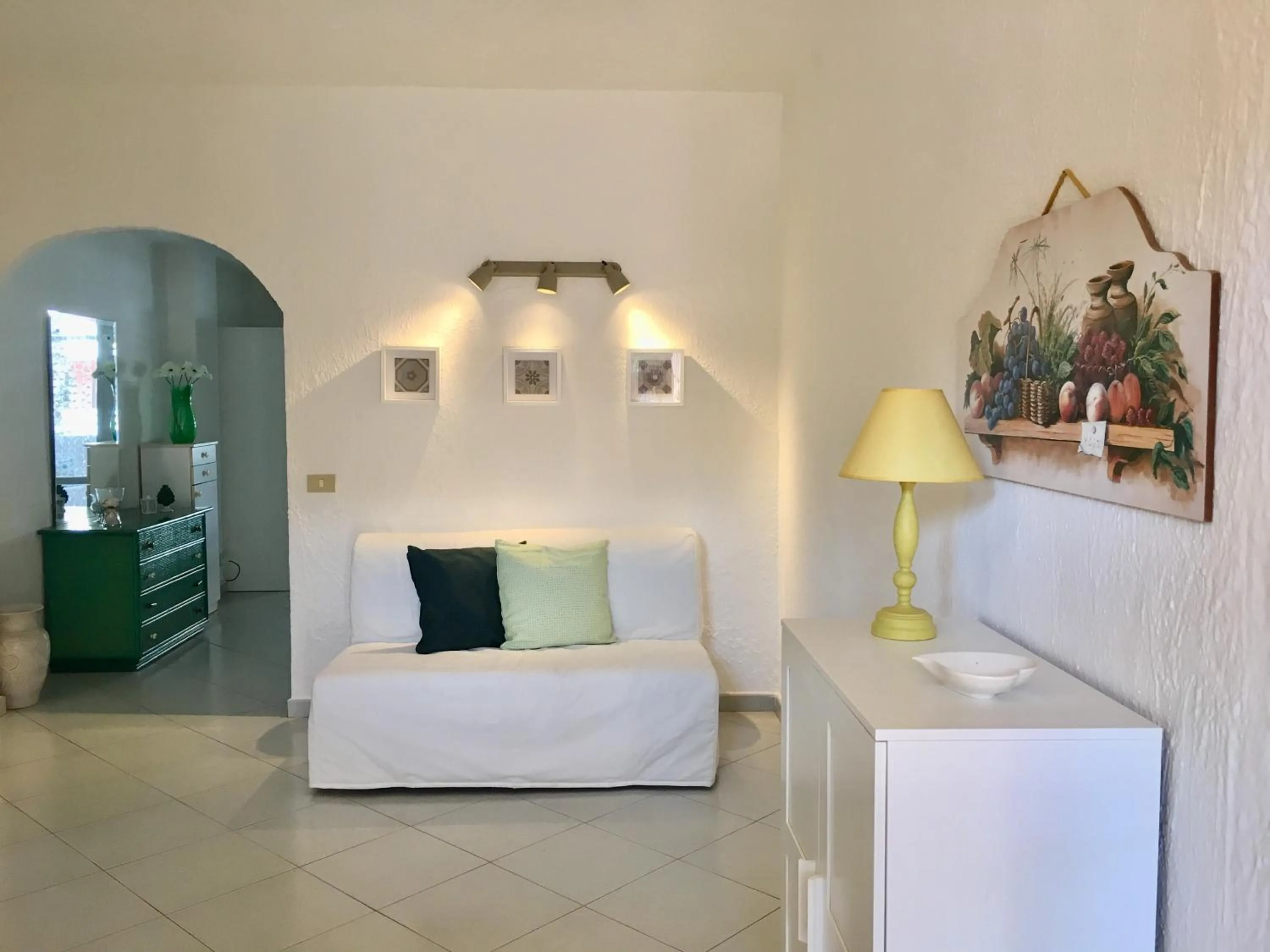 Living room, Bed in Baia degli Dei - Living La Nike