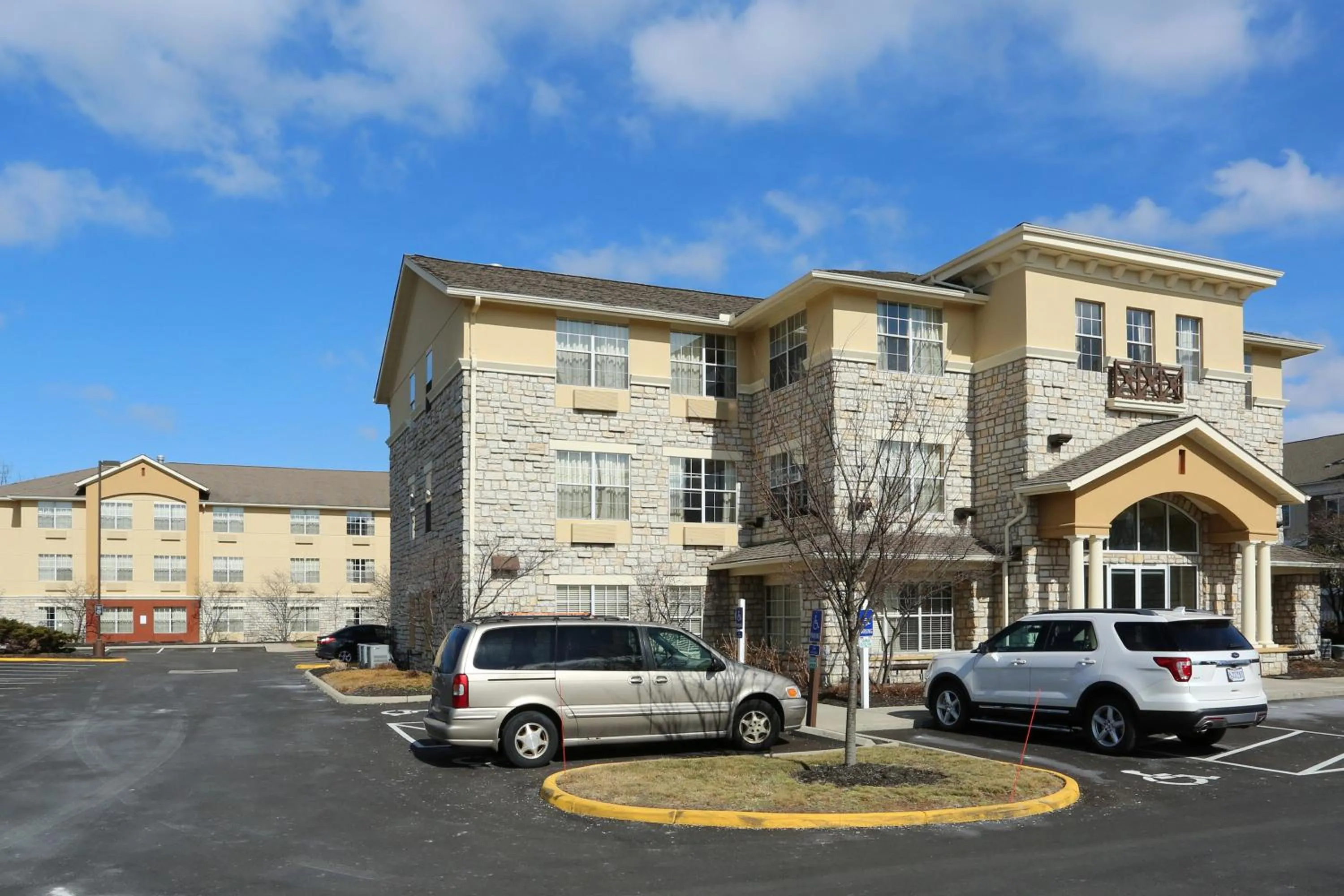 Property building in Extended Stay America Suites - Columbus - Tuttle