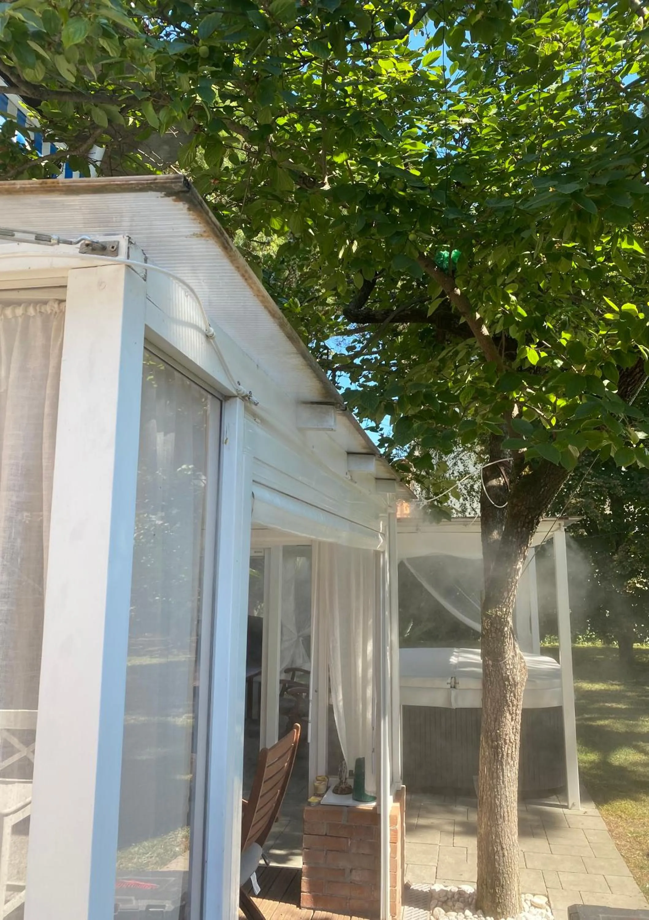 Garden in B&B and Sail