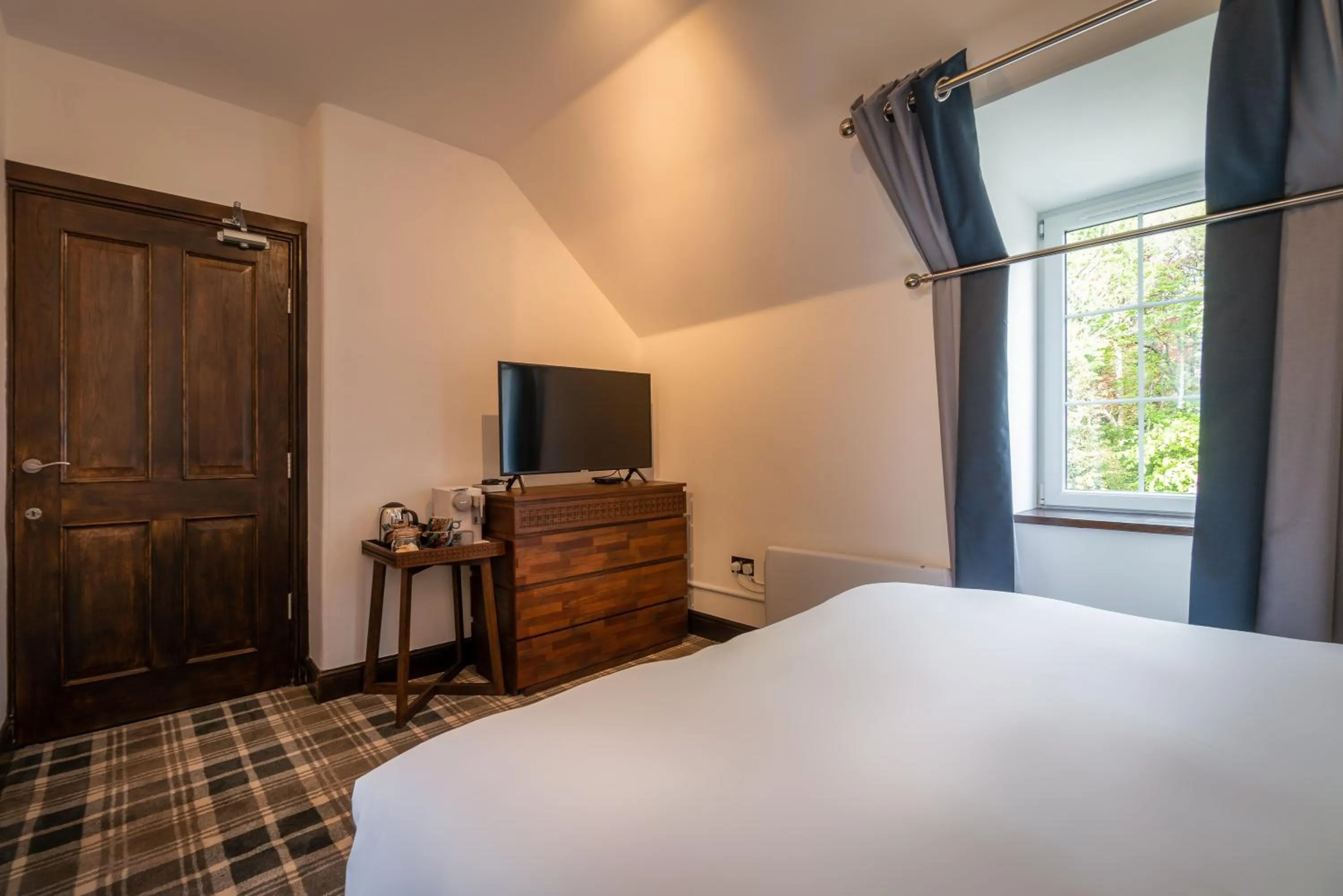 Bed in Edinbane Lodge