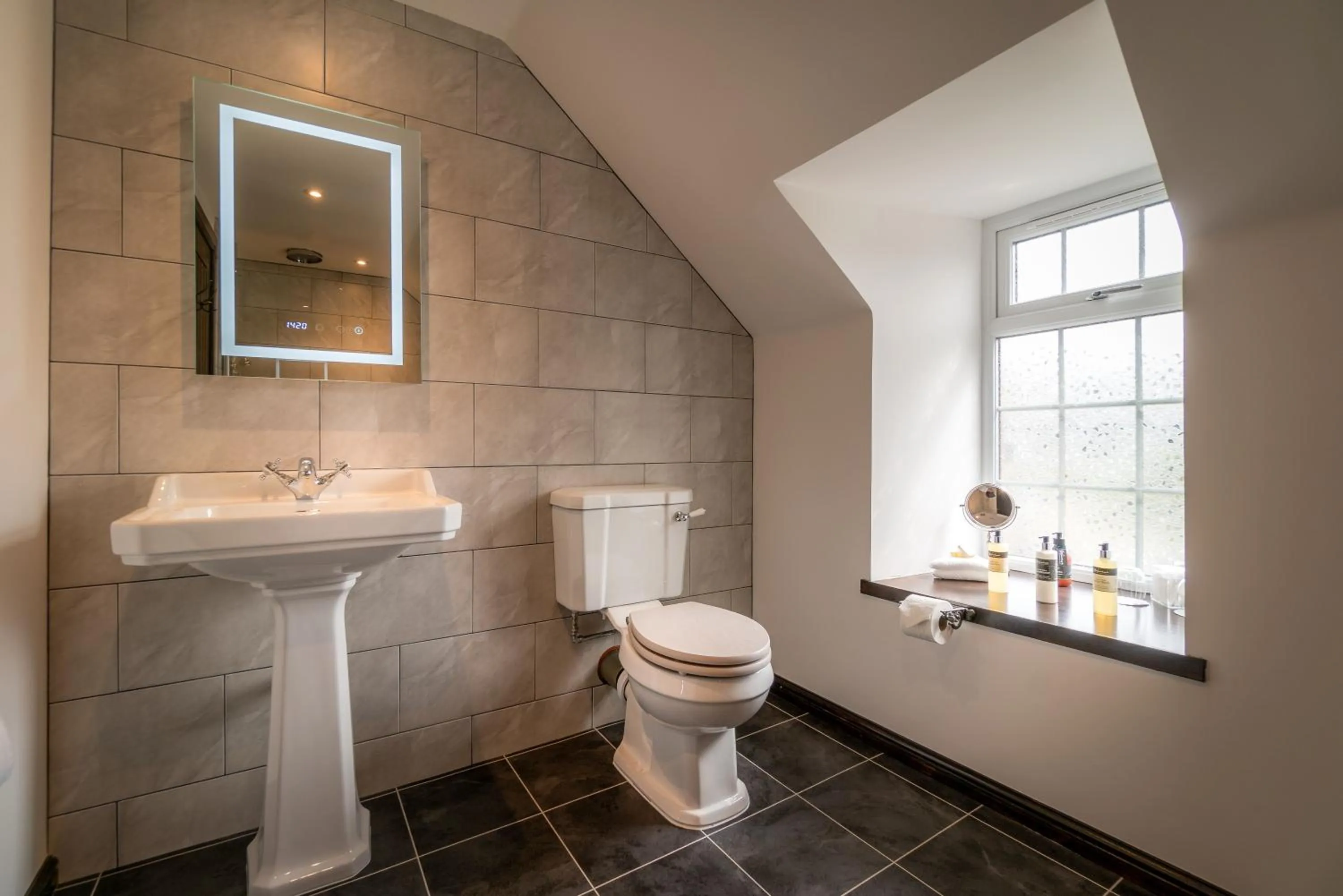 Bathroom in Edinbane Lodge