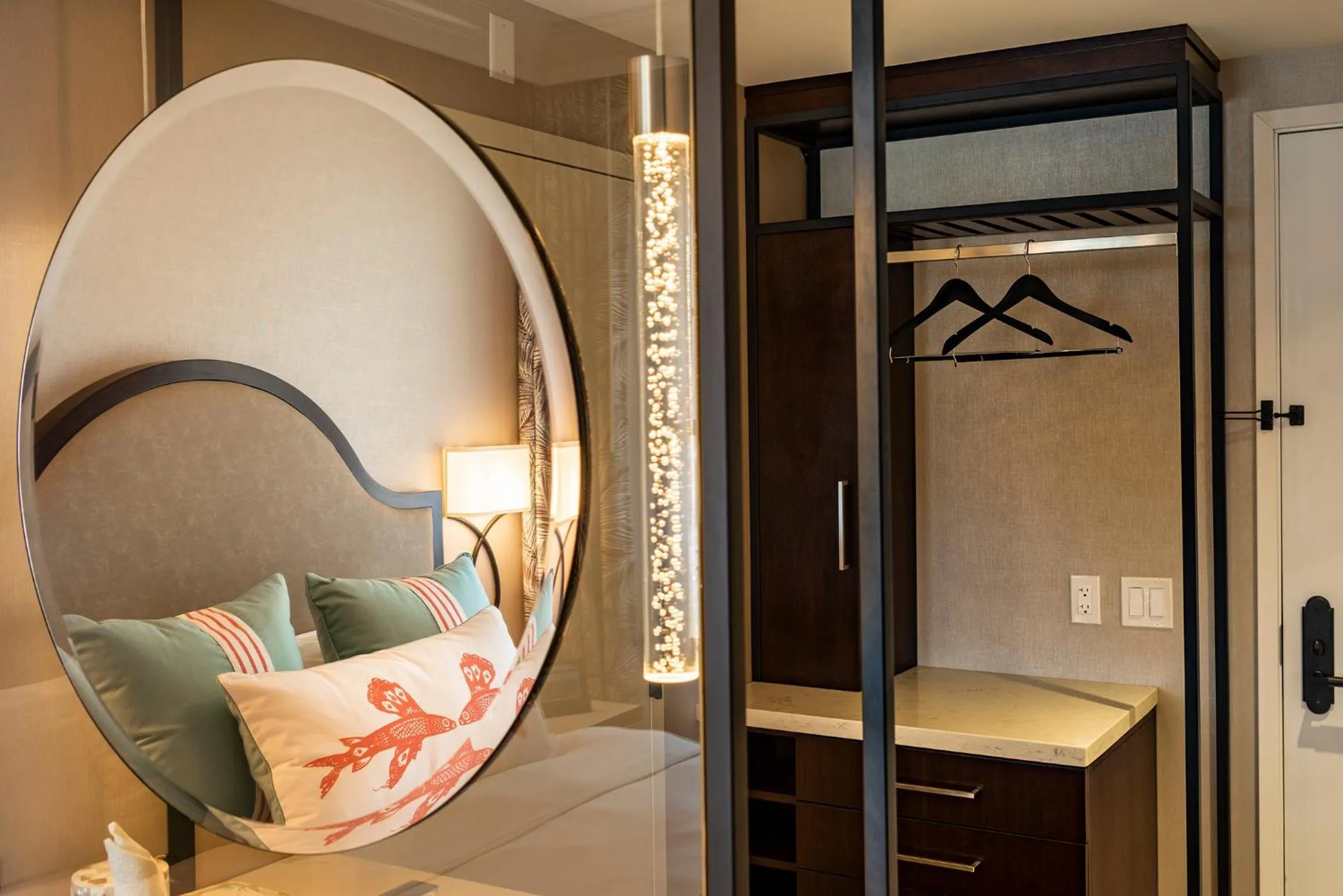 Bed in Hotel Atwater