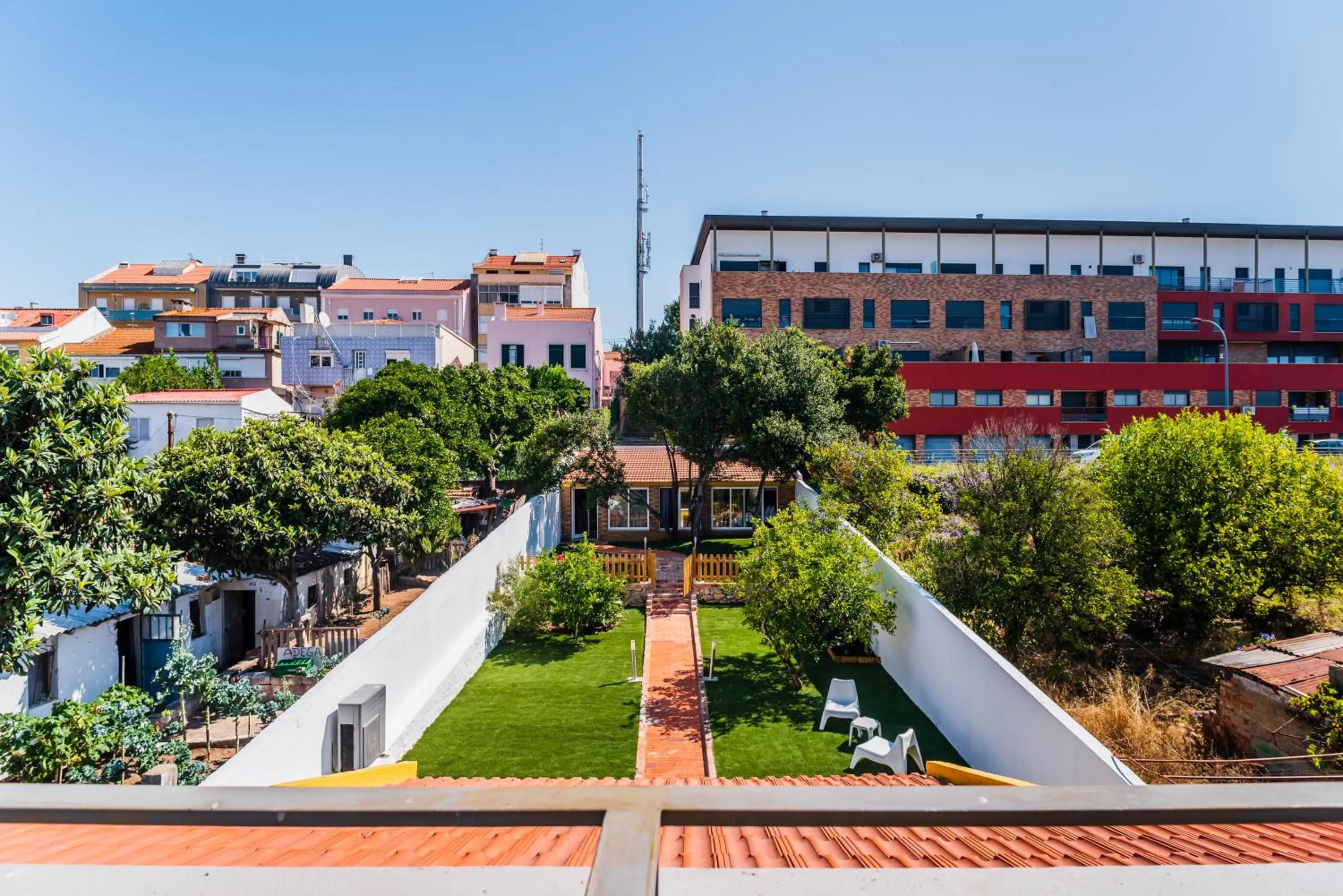 Garden view in Memories of Lisbon