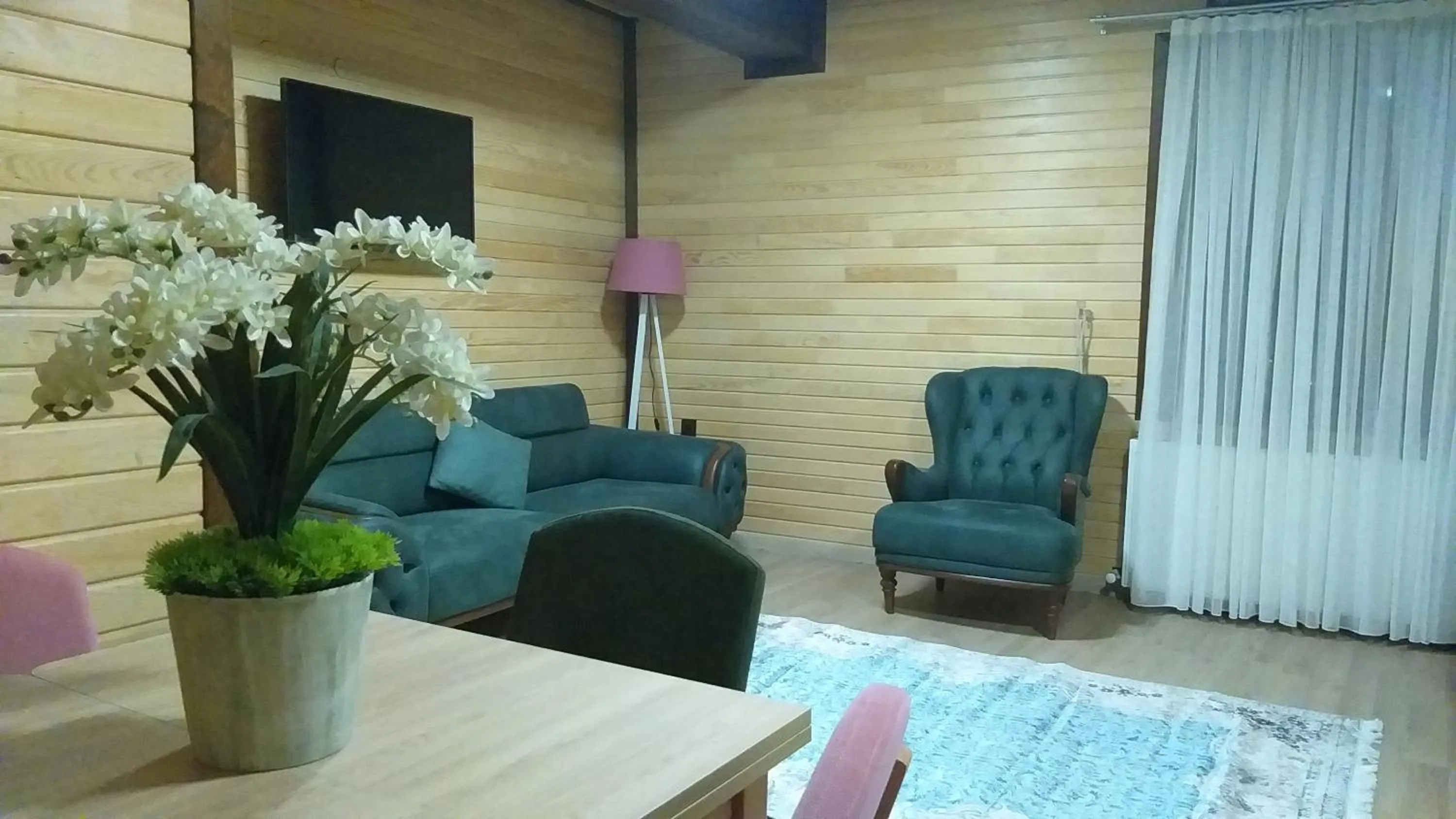 Living room in DİLEK SUIT&CAFE