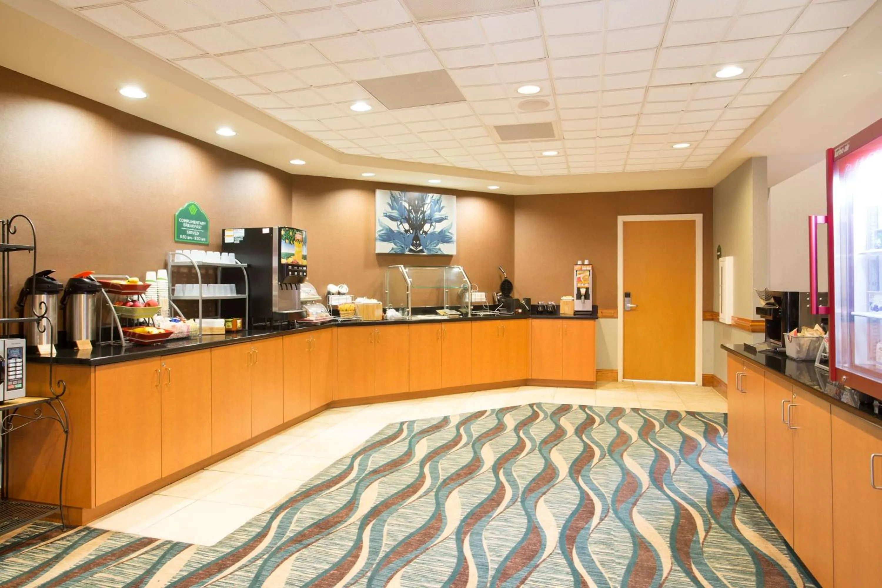 Breakfast in Wingate by Wyndham Garner/Raleigh South