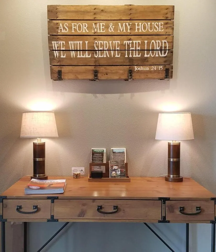 Lakes Inn at Dunvilla