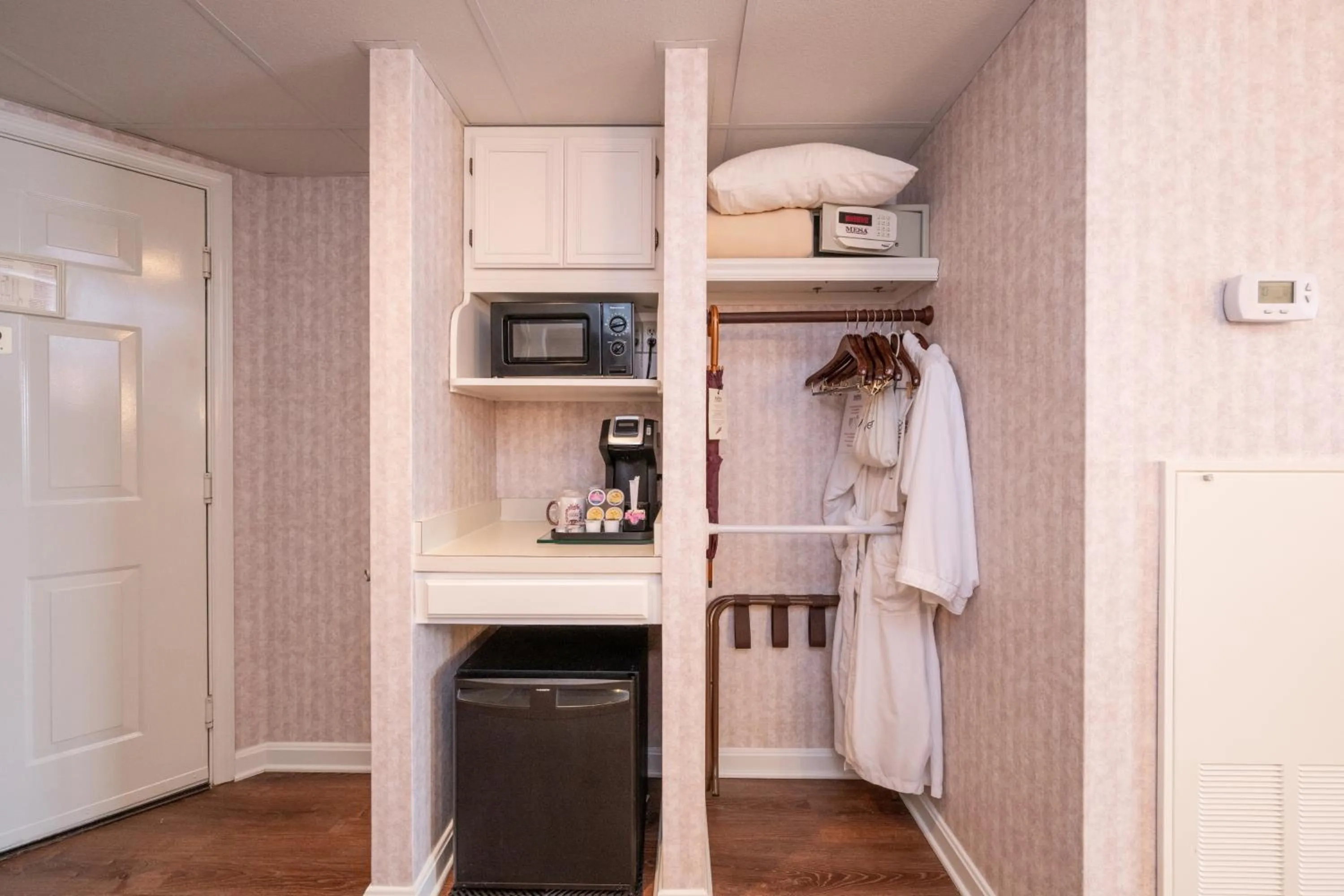 Area and facilities in Boardwalk Plaza Hotel