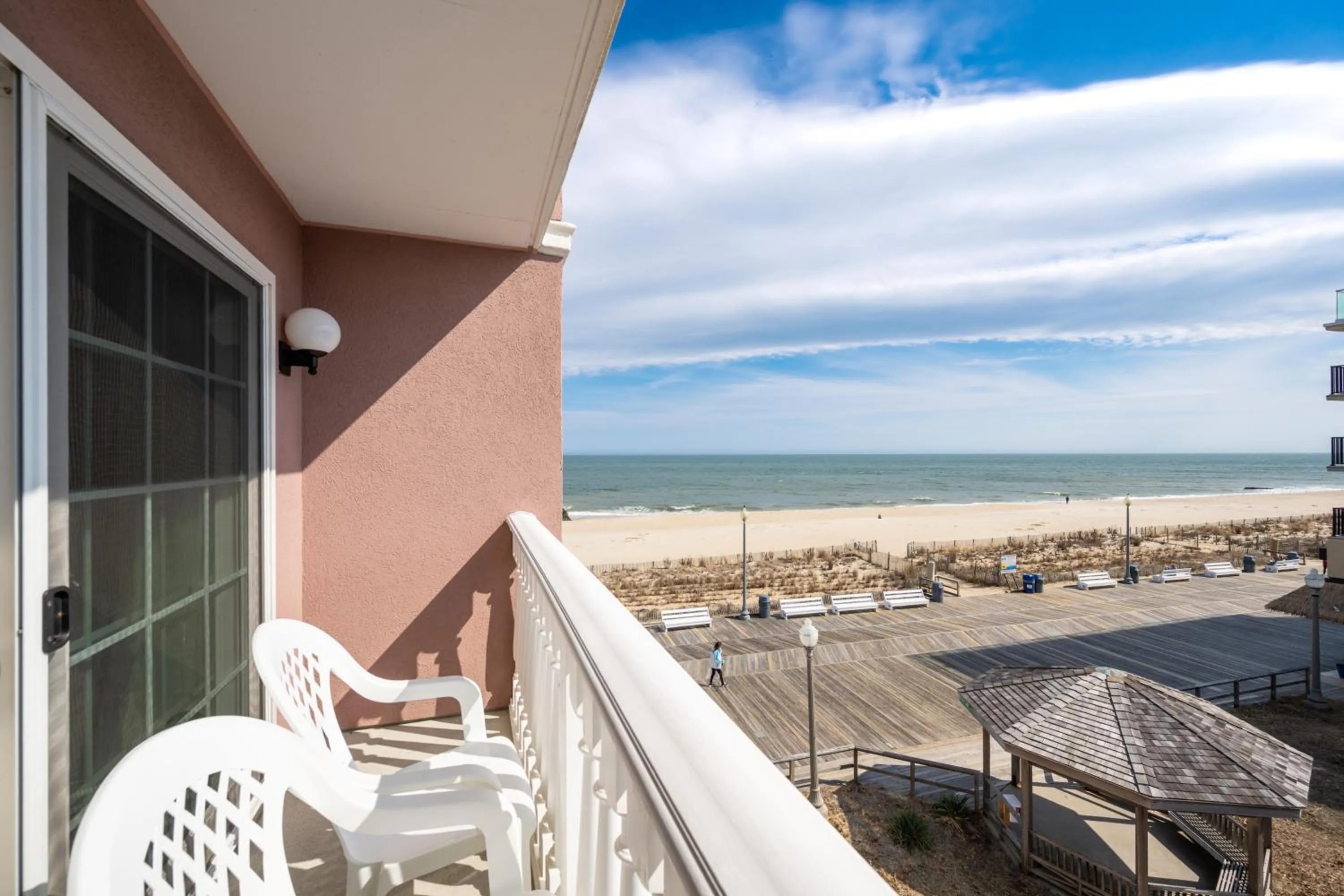 Balcony/Terrace in Boardwalk Plaza Hotel