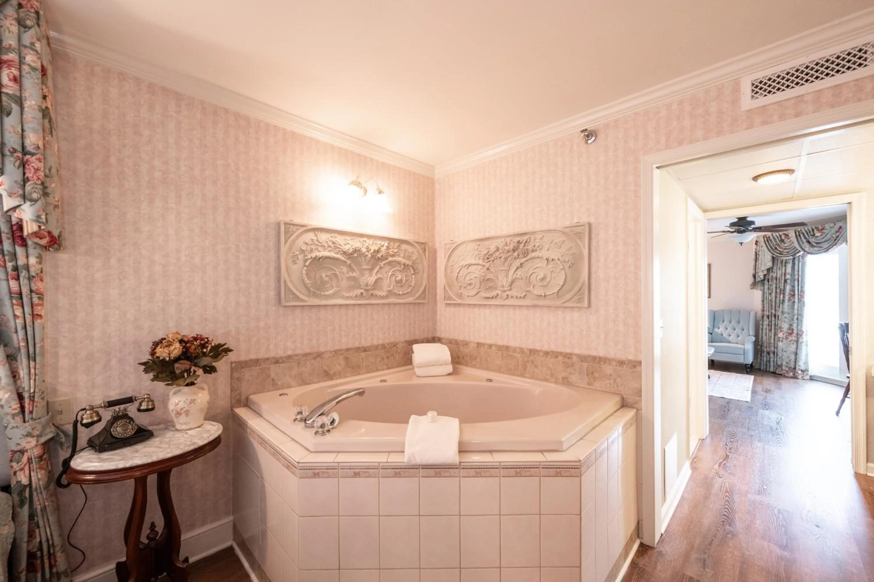 Spa and wellness centre/facilities in Boardwalk Plaza Hotel