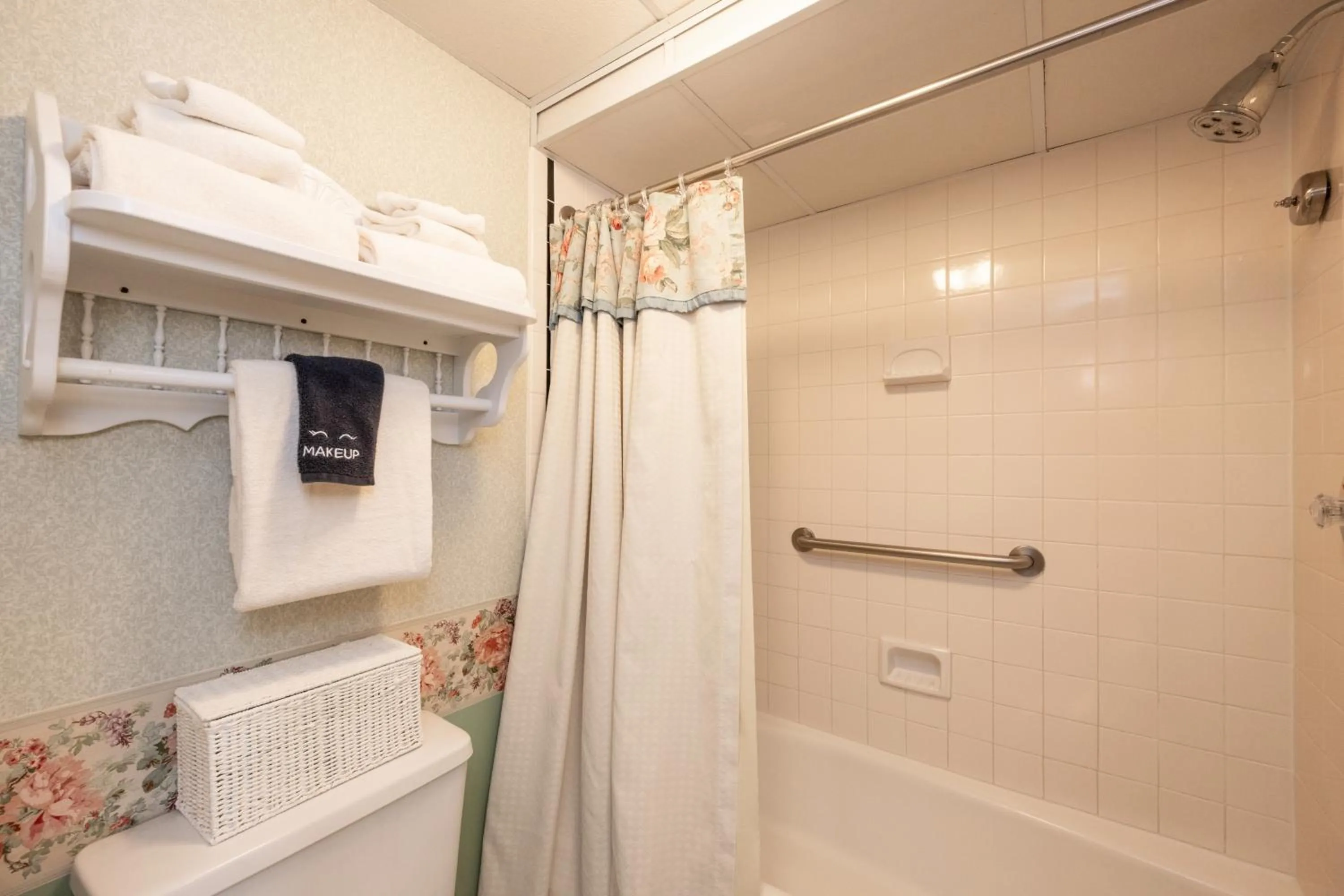 Bathroom in Boardwalk Plaza Hotel