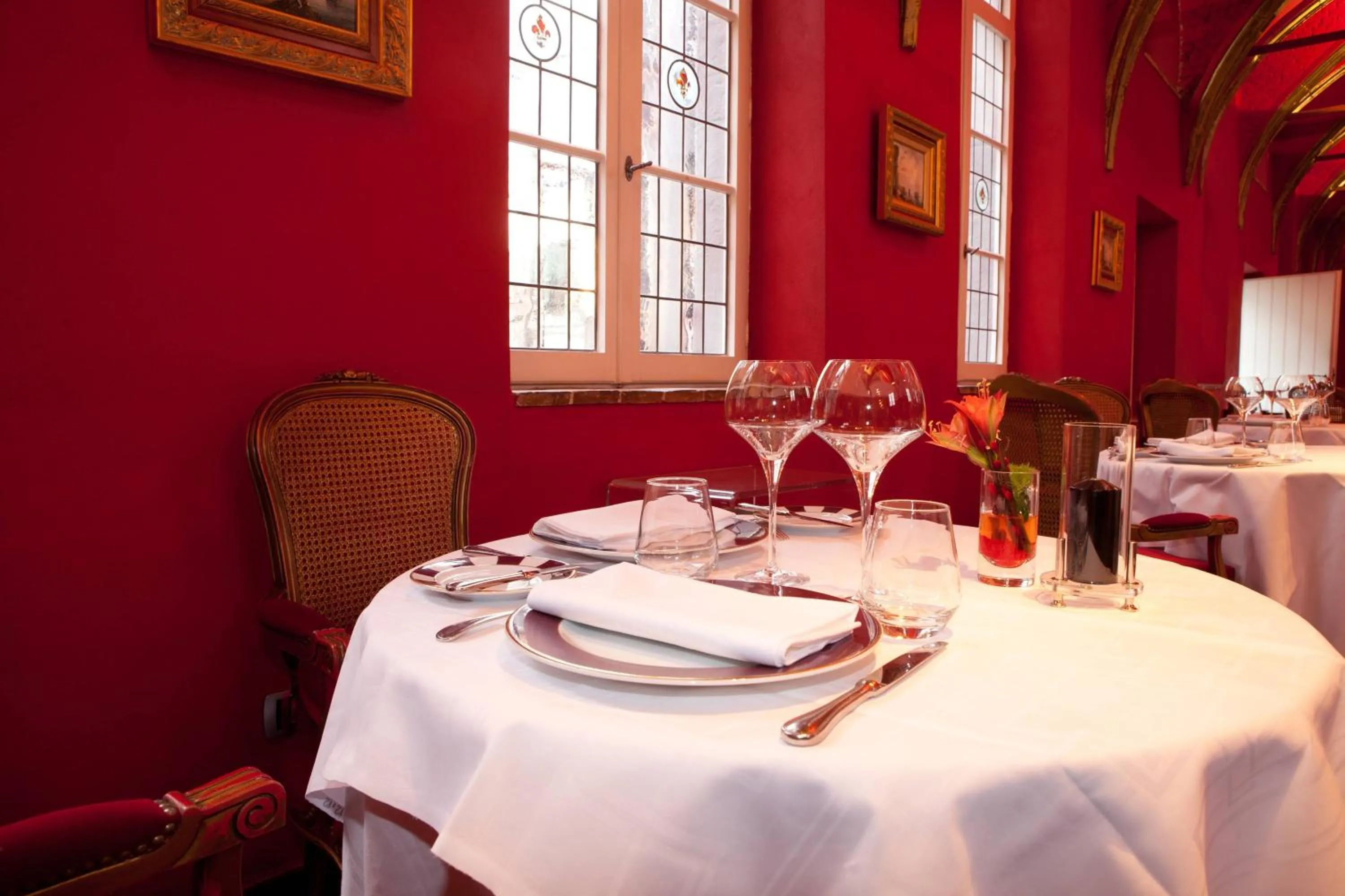 Restaurant/places to eat in L'Hermitage Gantois, Autograph Collection