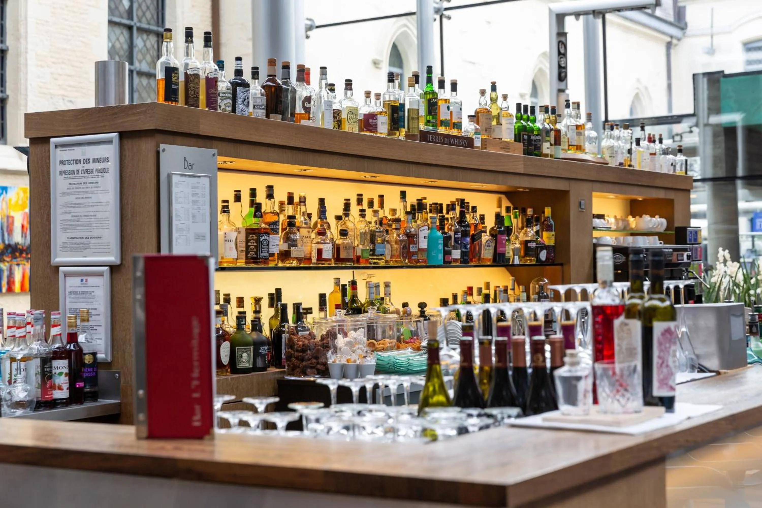 Lounge or bar in L'Hermitage Gantois, Autograph Collection