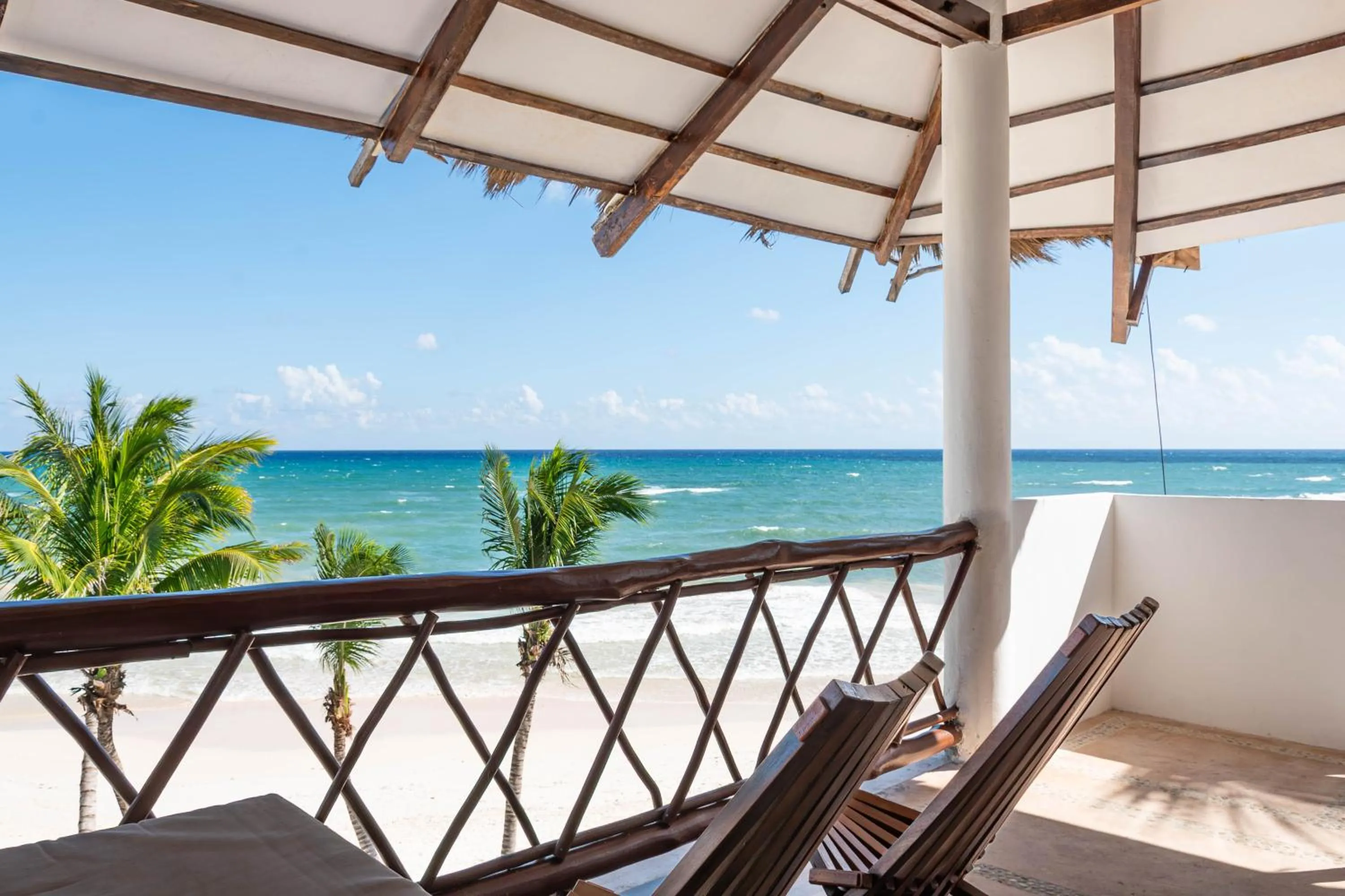 Day in Mia Tulum Beachfront Resort - Ocean View Suites and Beach Club