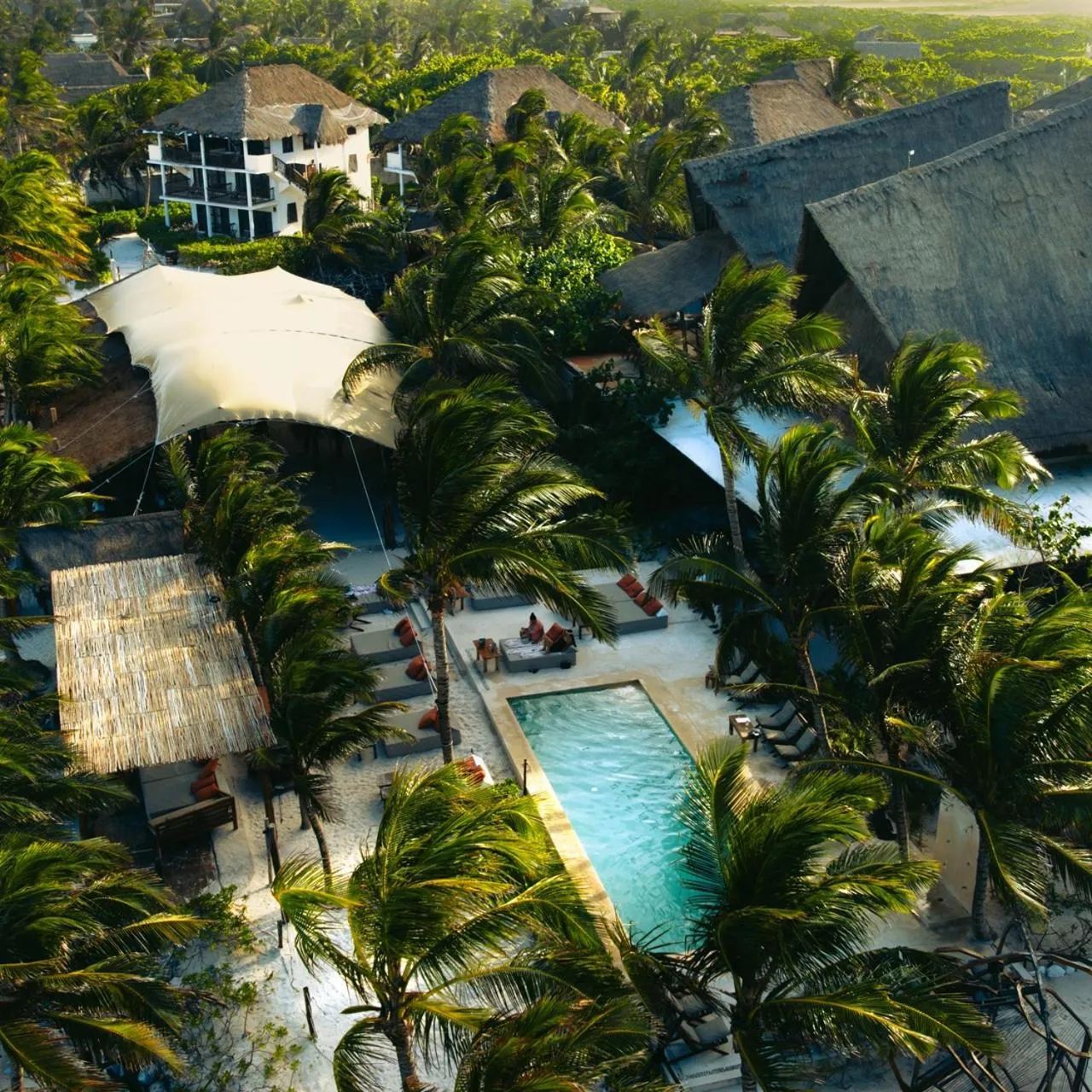 Property building in Mia Tulum Beachfront Resort - Ocean View Suites and Beach Club