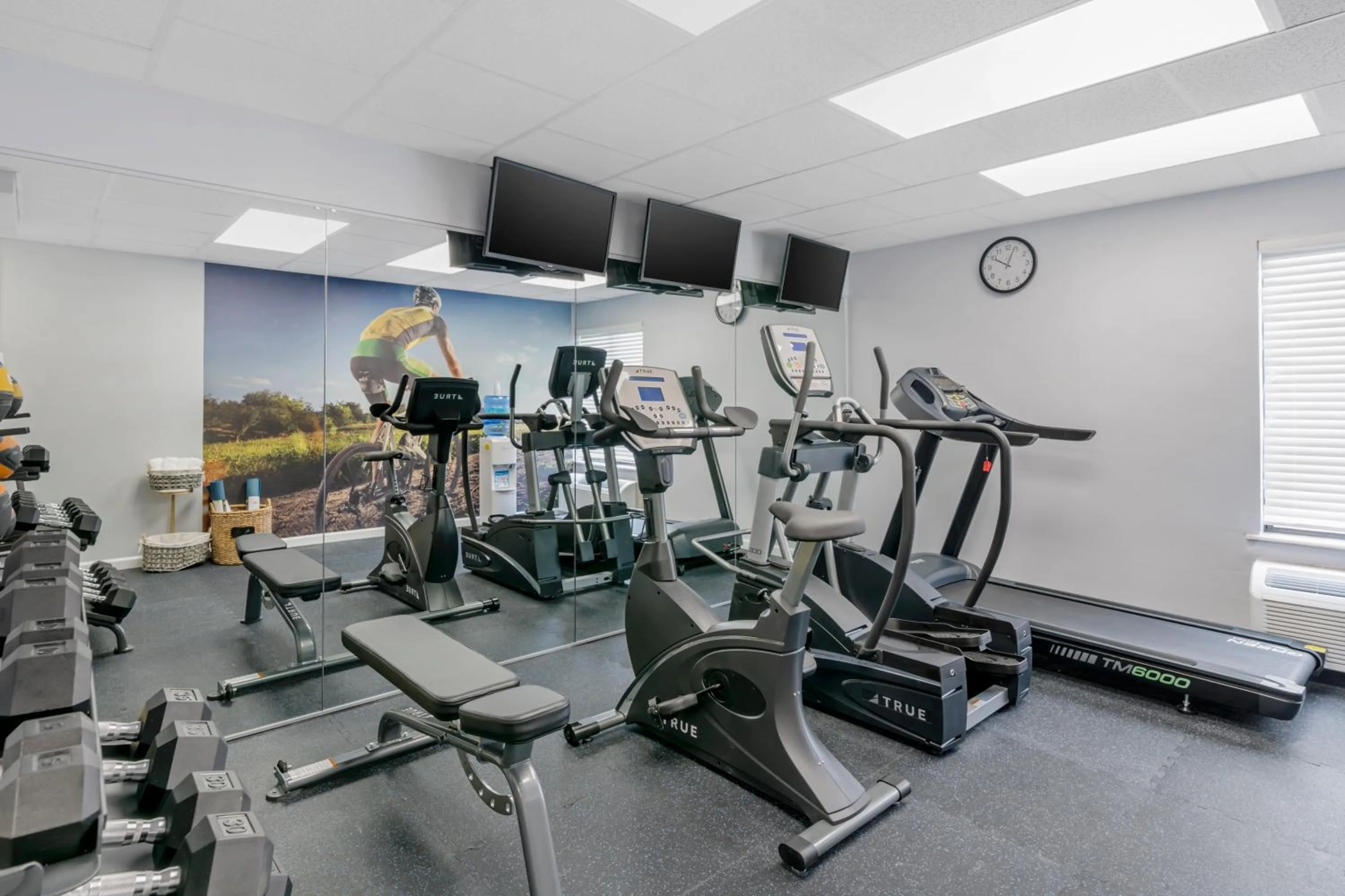 Fitness centre/facilities in Clarion Pointe