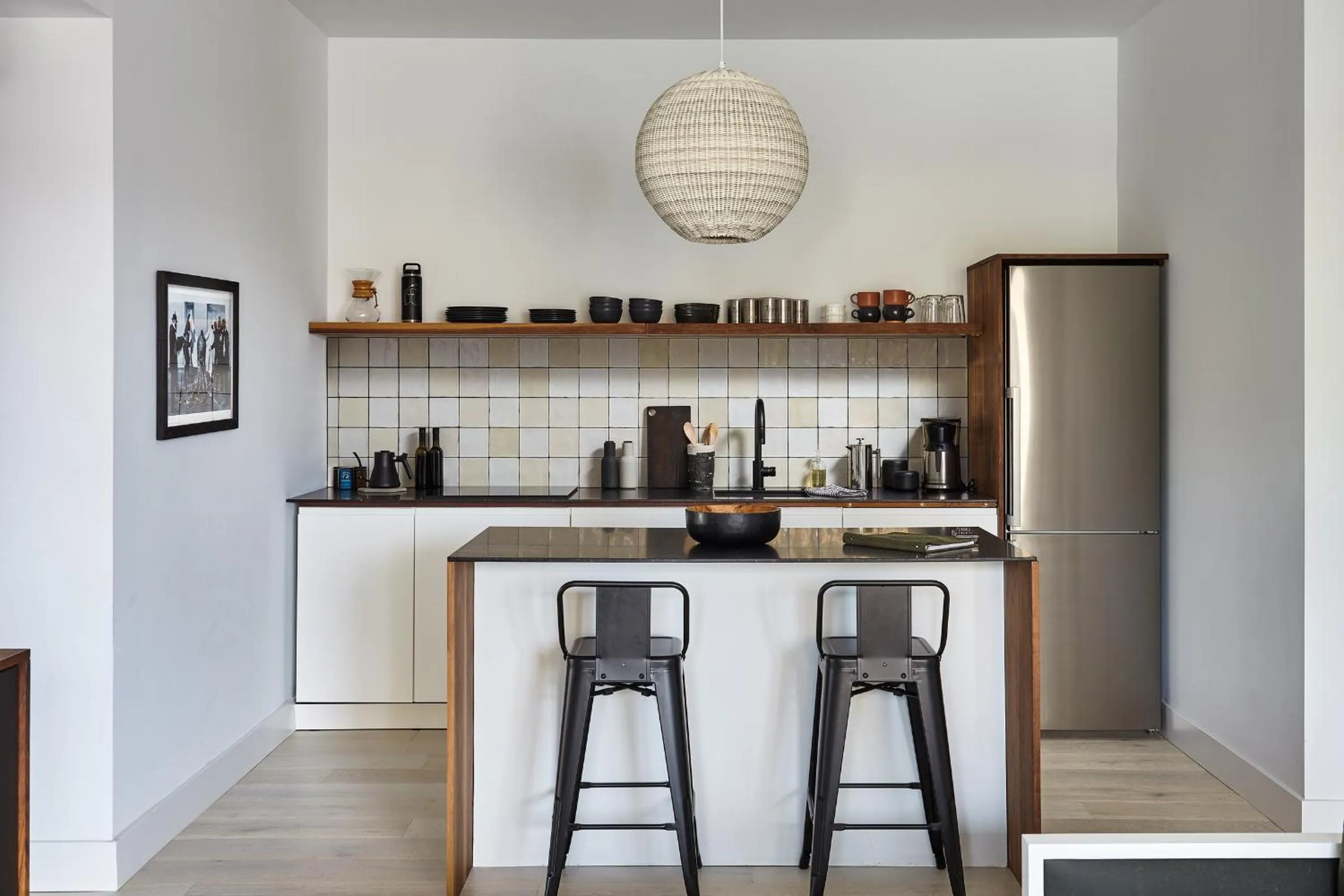Kitchen or kitchenette in Lokal Hotel Cape May