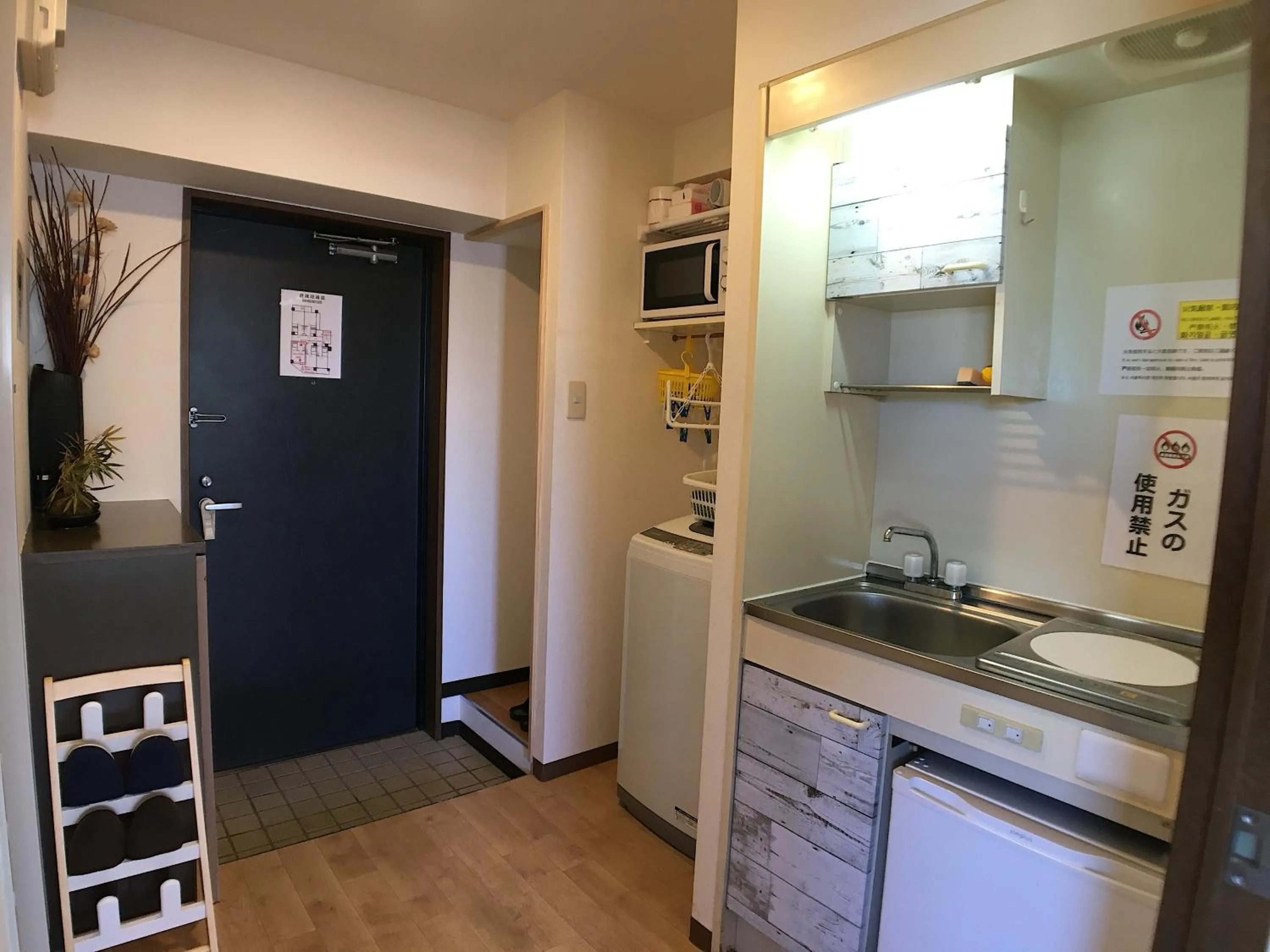 Kitchen or kitchenette in Coco Fukuoka Chiyo