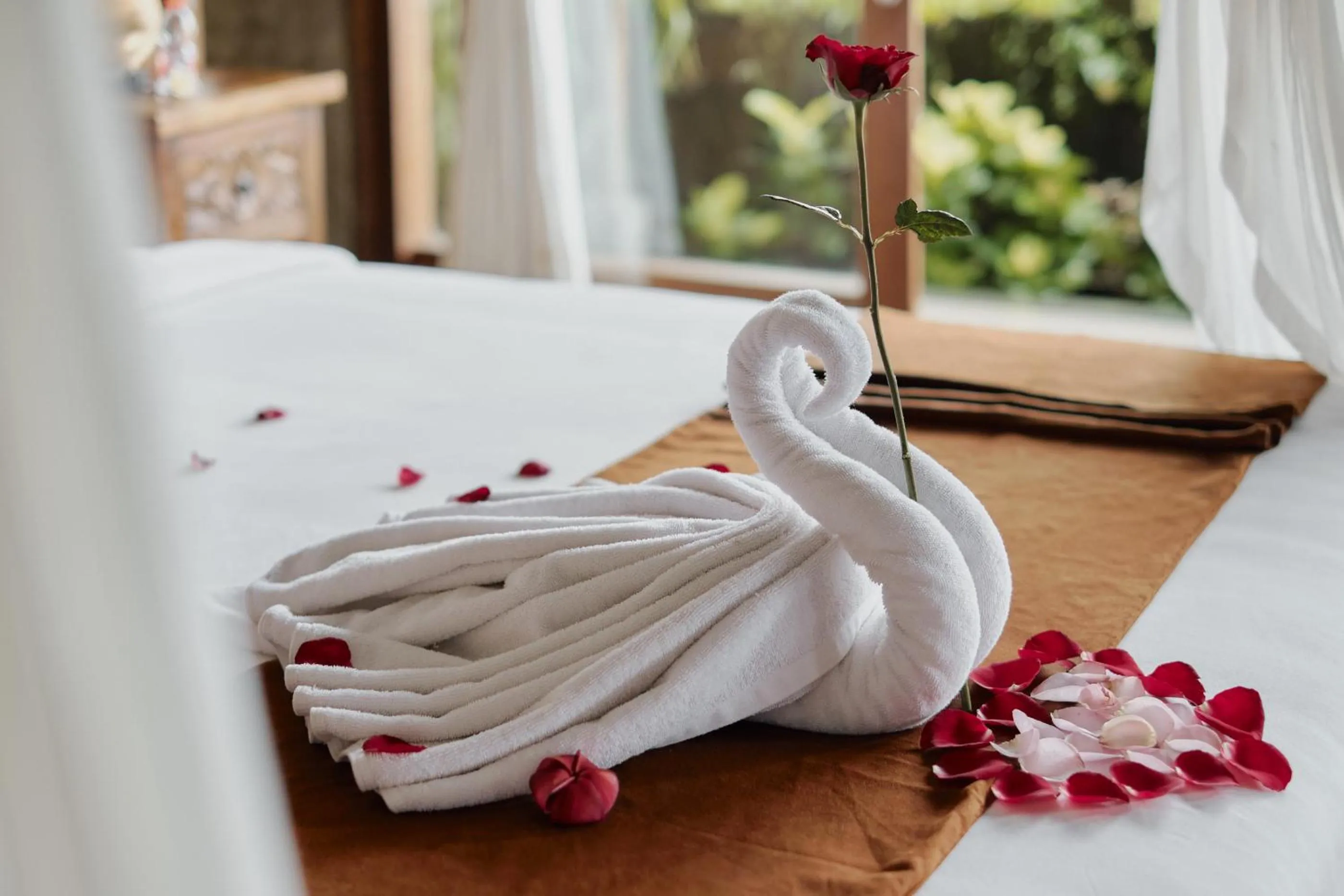 Decorative detail, Bed in Moringa Ubud Villa