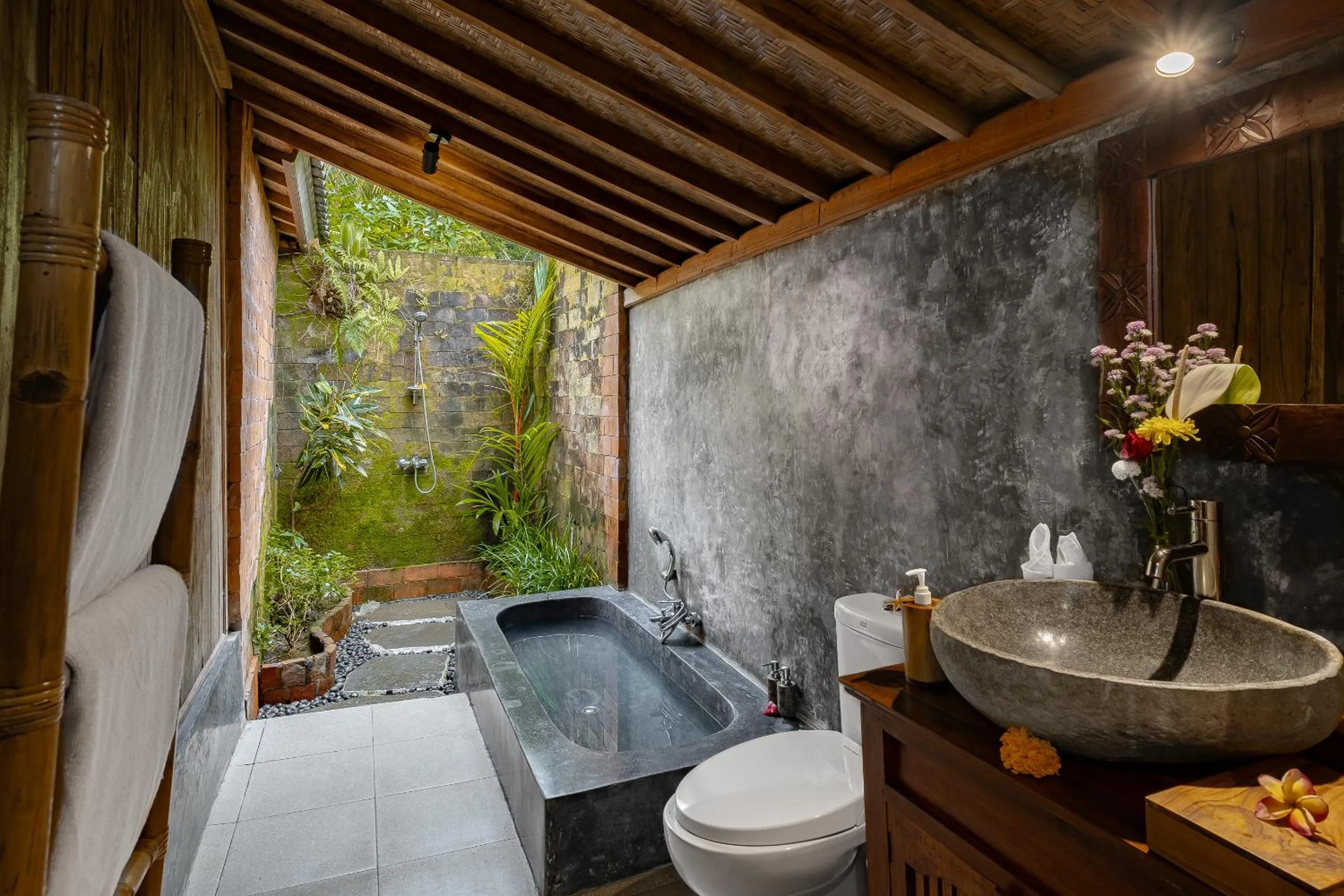 Bathroom in Moringa Ubud Villa